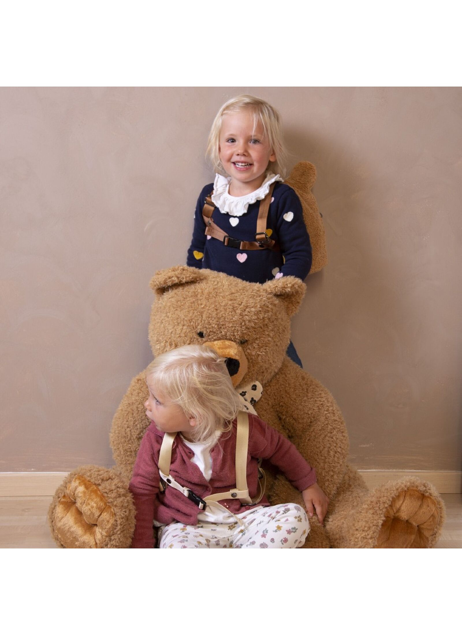 STANDING BEAR 76CM