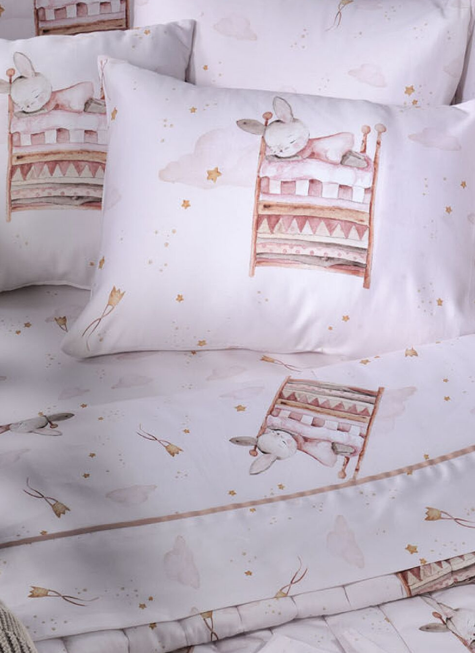 CRIB QUILT LITTLE BUNNY (BS854)
