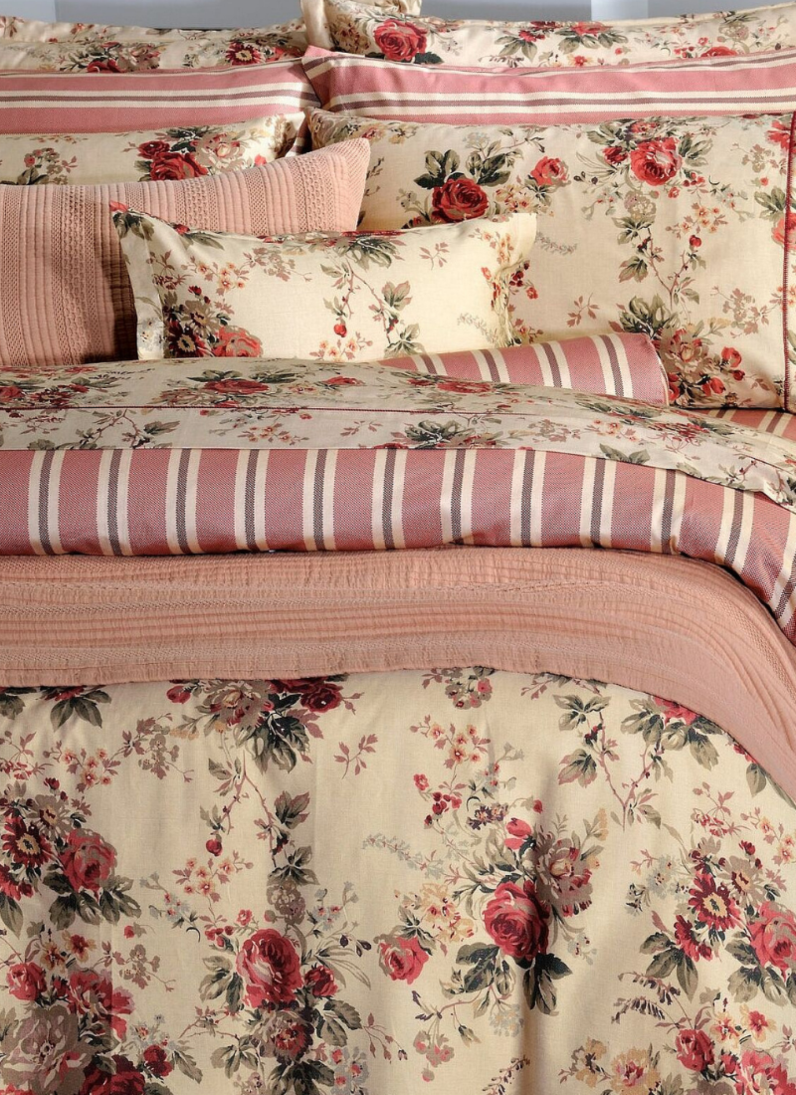 QUEEN SHEET SET ANTIQUE FLOWER (S869)
