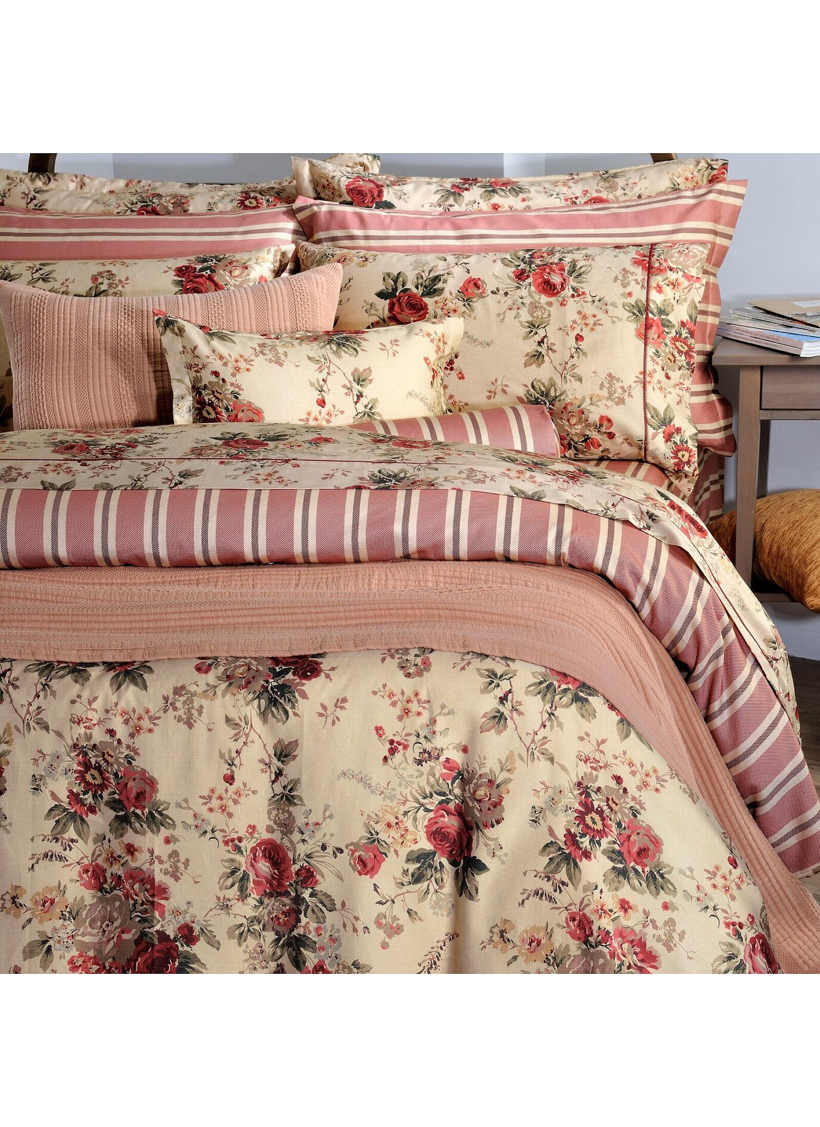 KING SIZE DUVET COVER SET ANTIQUE FLOWER (S869)
