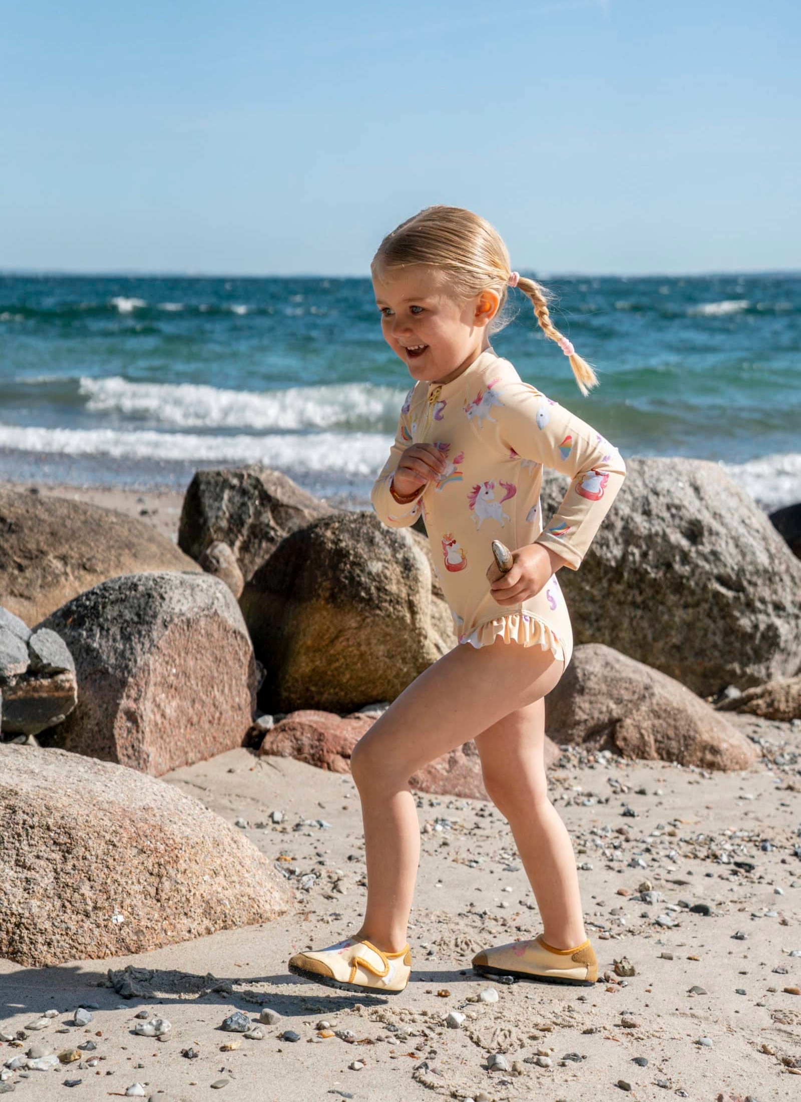 LONGSLEEVE SWIMSUIT (3-4Y) UNICORN SHORES
