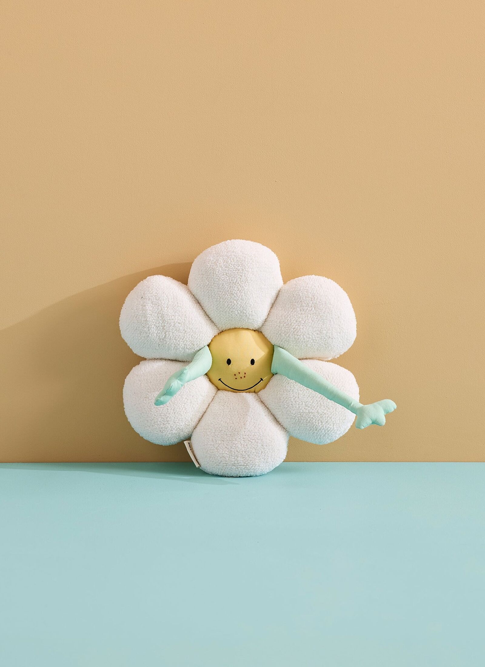 CUSHION FLOWER