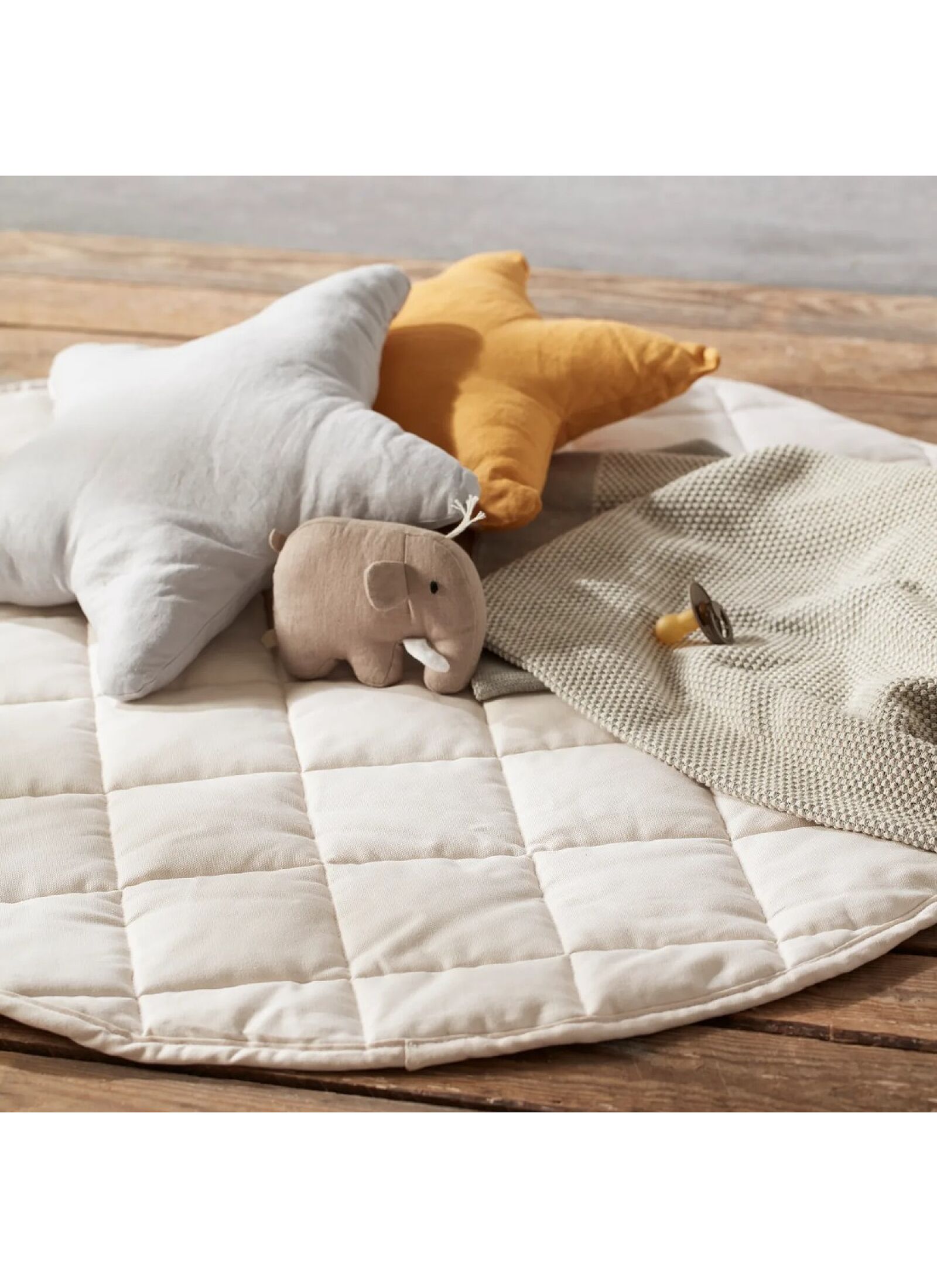 PLAY MAT OFF WHITE