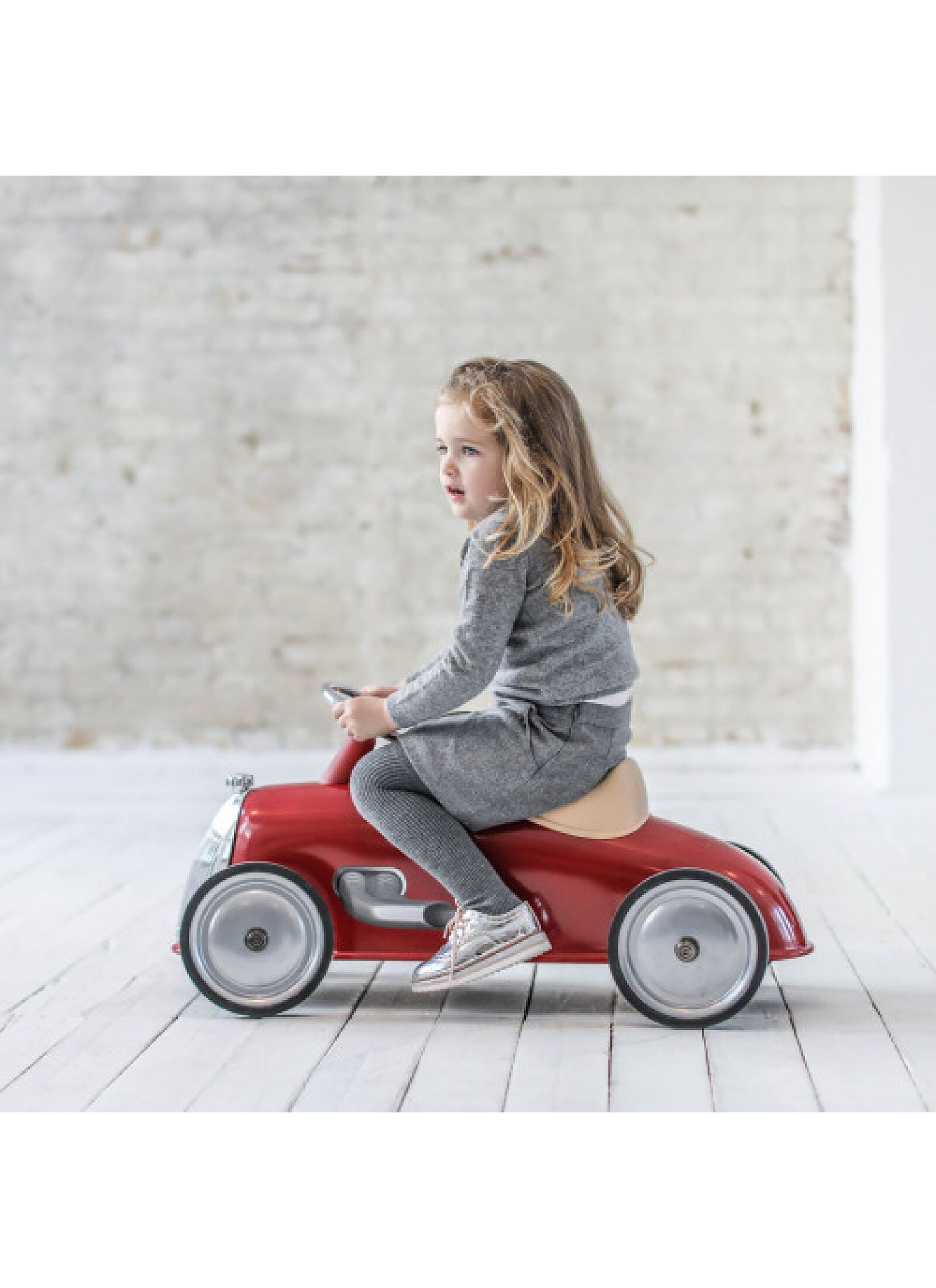 VEHICLE RIDER RED