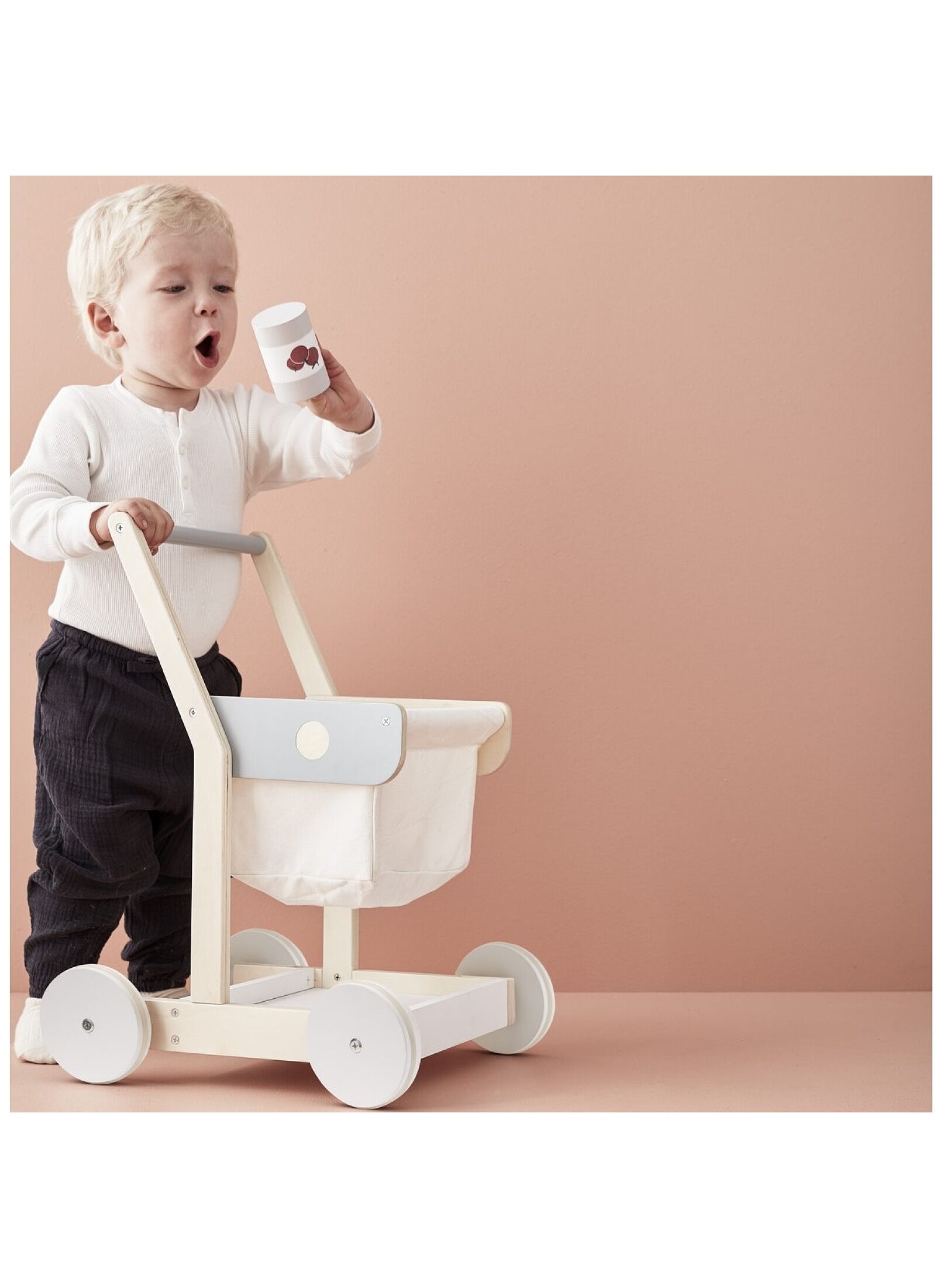 WOODEN TROLLEY
