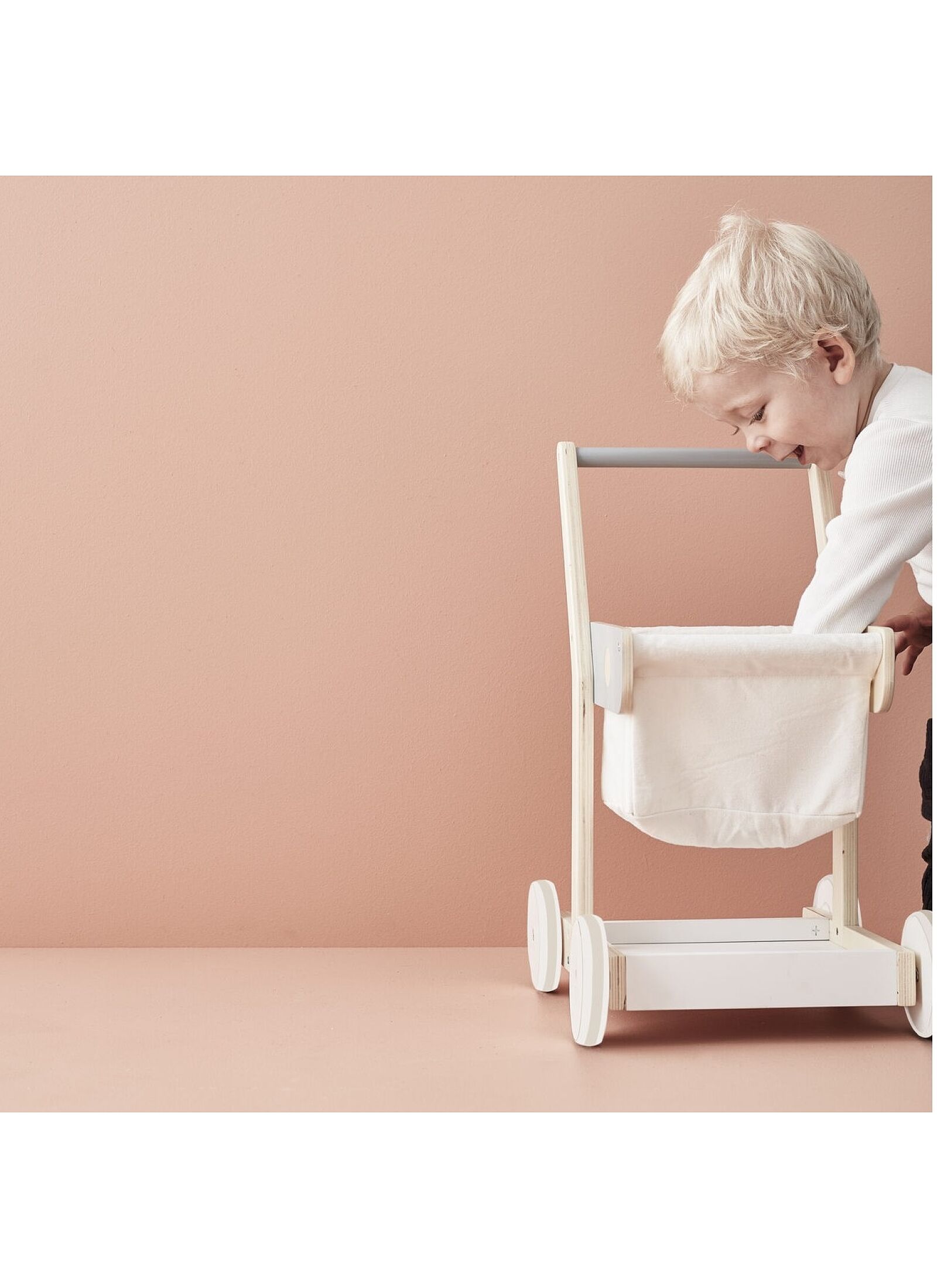 WOODEN TROLLEY