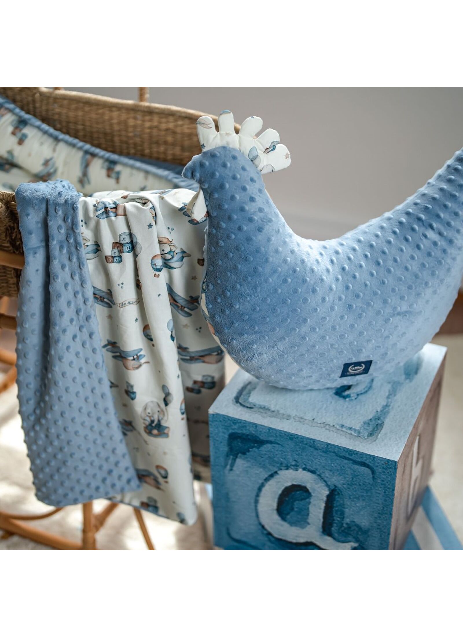 CRADDLE BLANKET (80X100) SIMBO WIND BLUE
