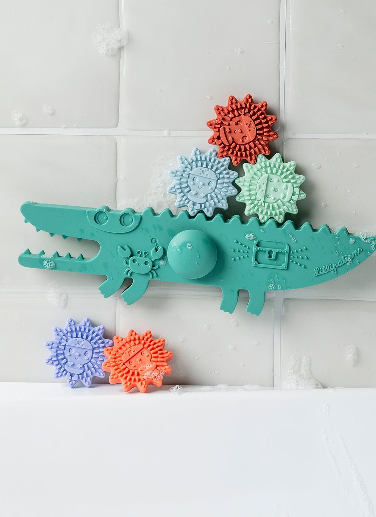 CROCODILE BATH BALANCE TOY