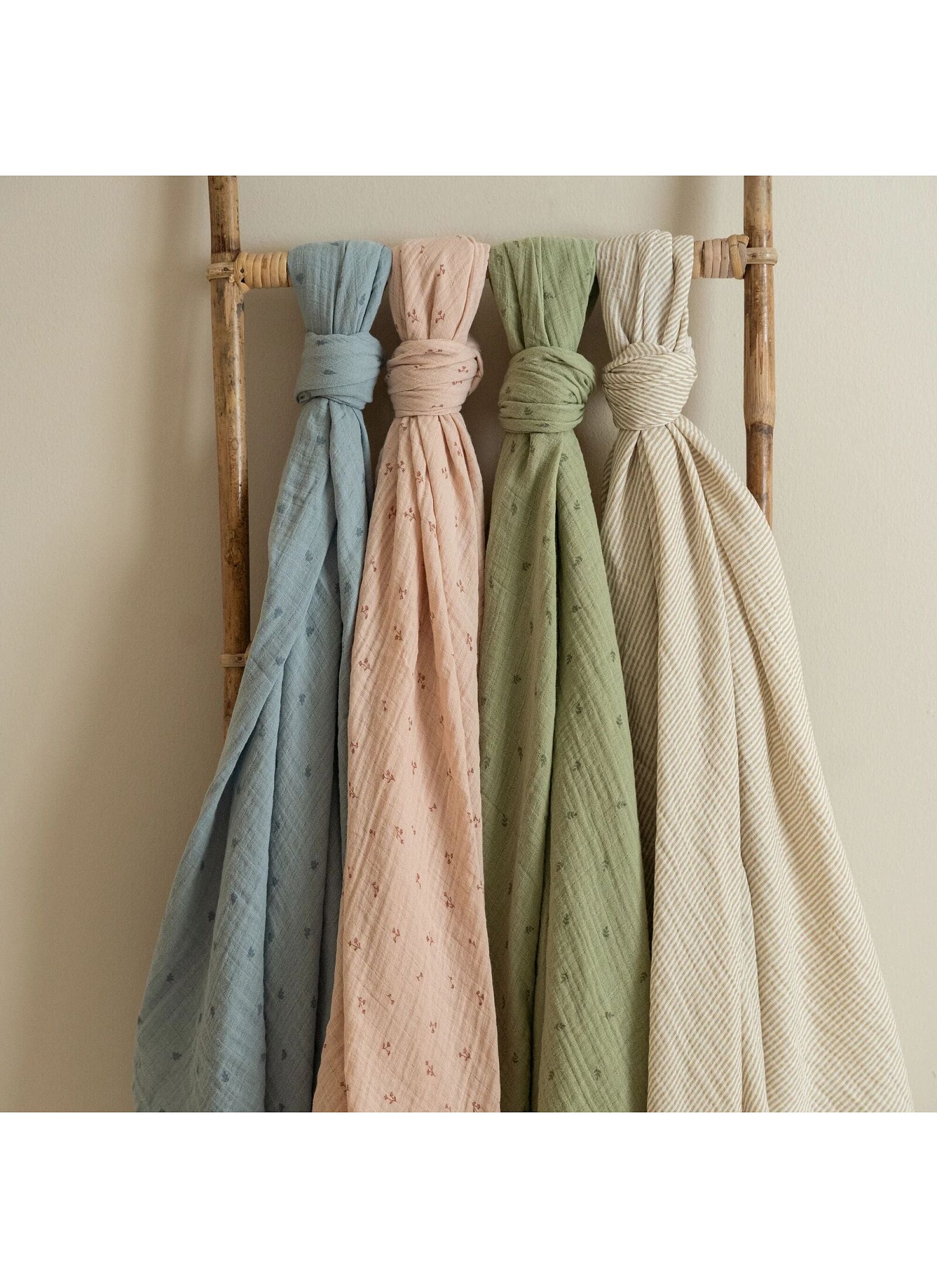 MUSLIN BLANKET (120X120) PURE BLOSSOM