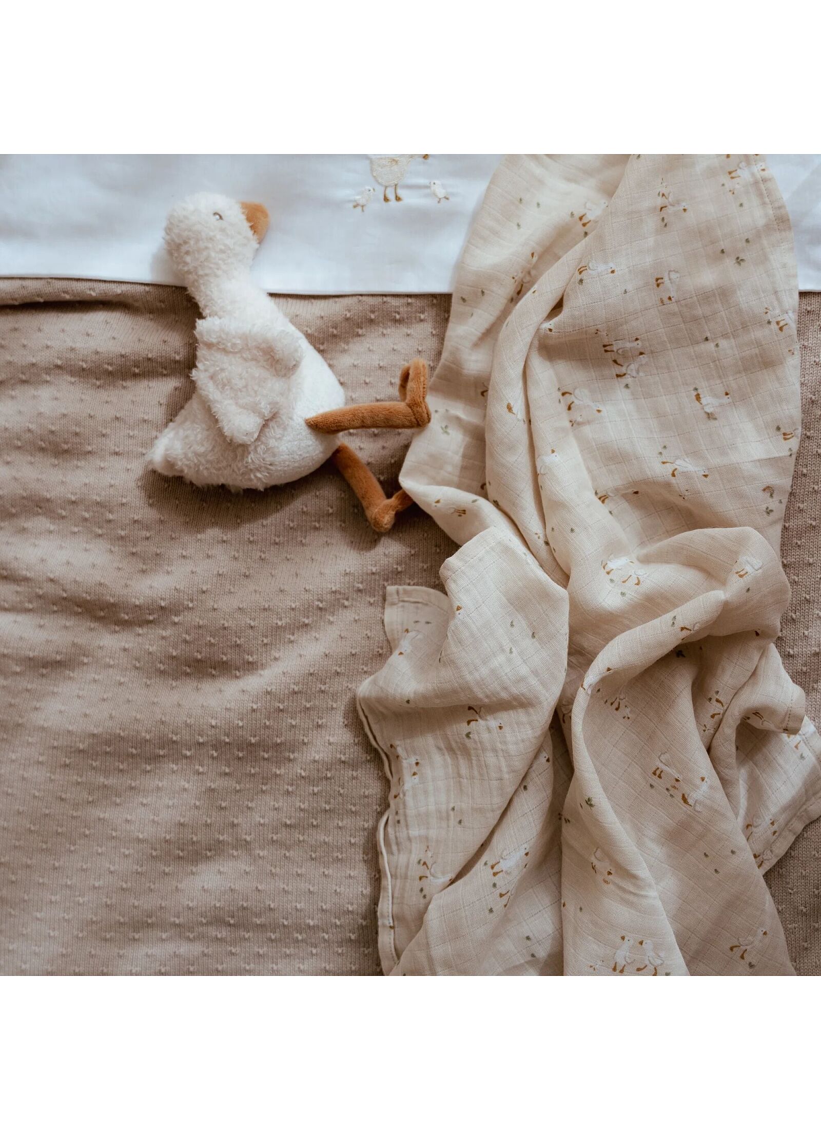KNITTED CRIB BLANKET (110X140) PURE SOFT BEIGE