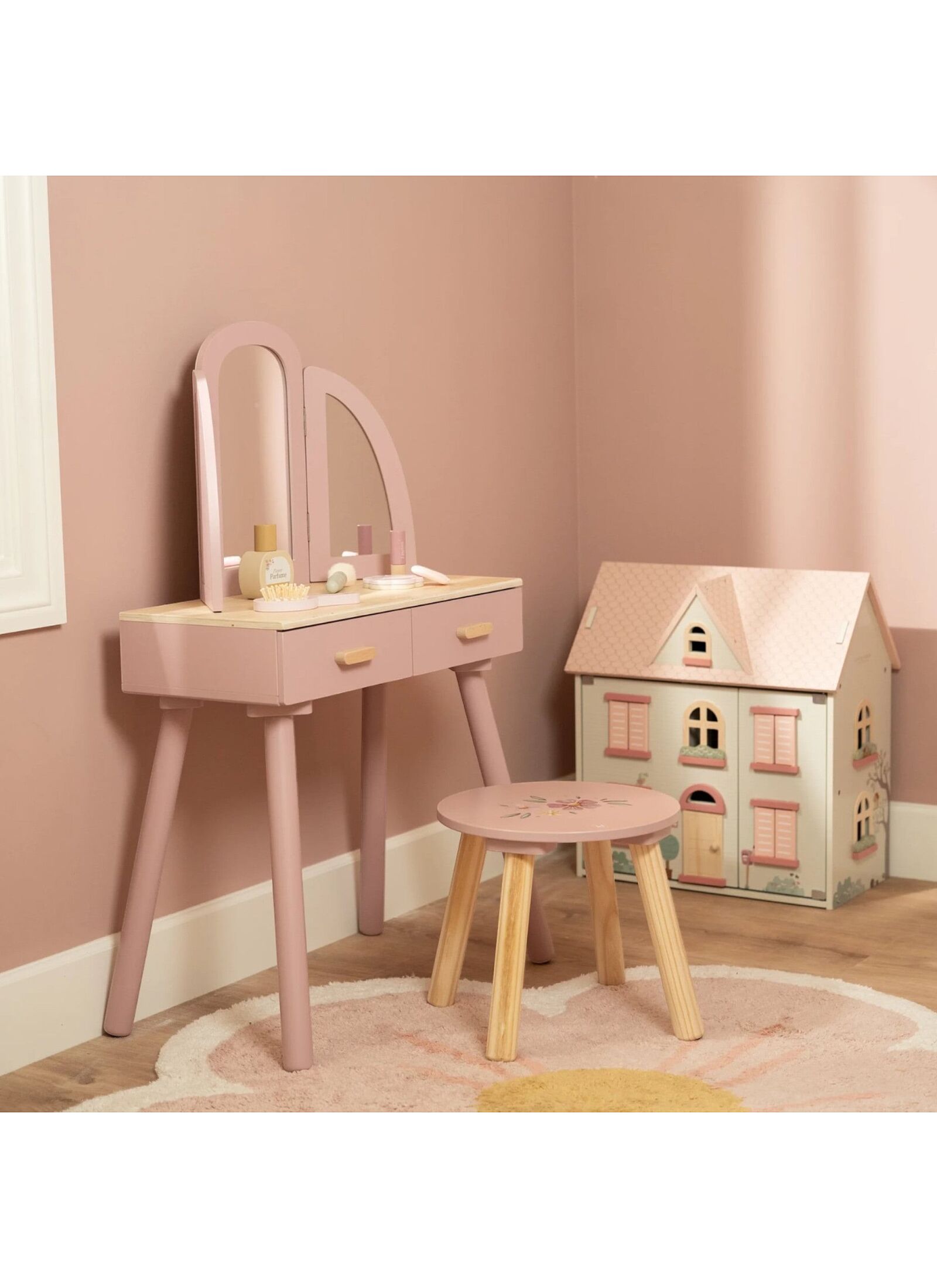 WOODEN TOY BOUDOIR PINK