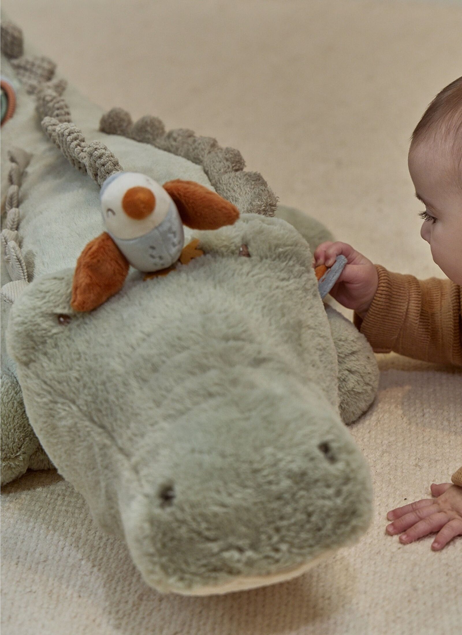 SOFT ACTIVITY TOY CROCODILE SAFARI FRIENDS