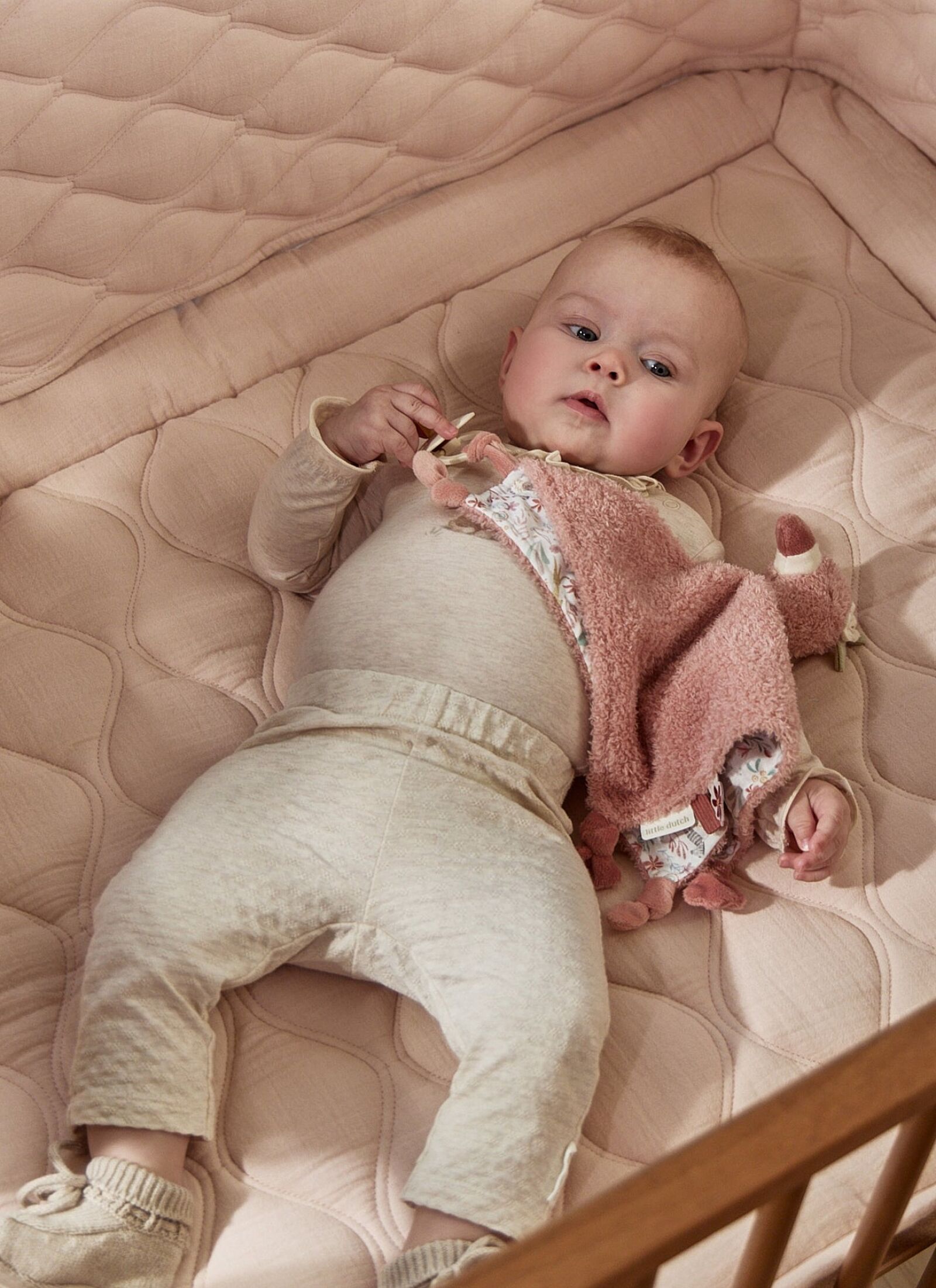CUDDLE CLOTH FLAMINGO SAFARI FRIENDS