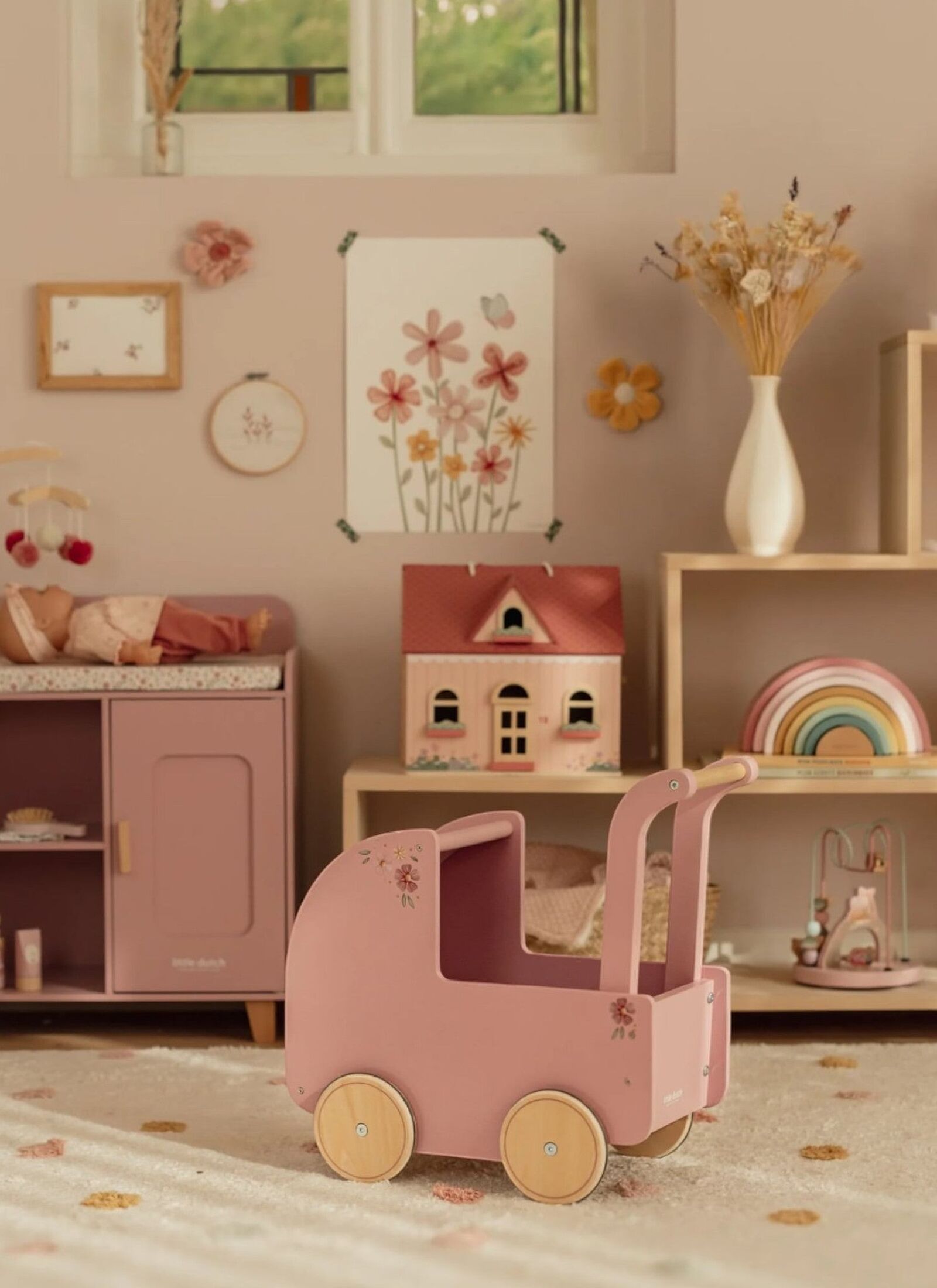 DOLL STROLER