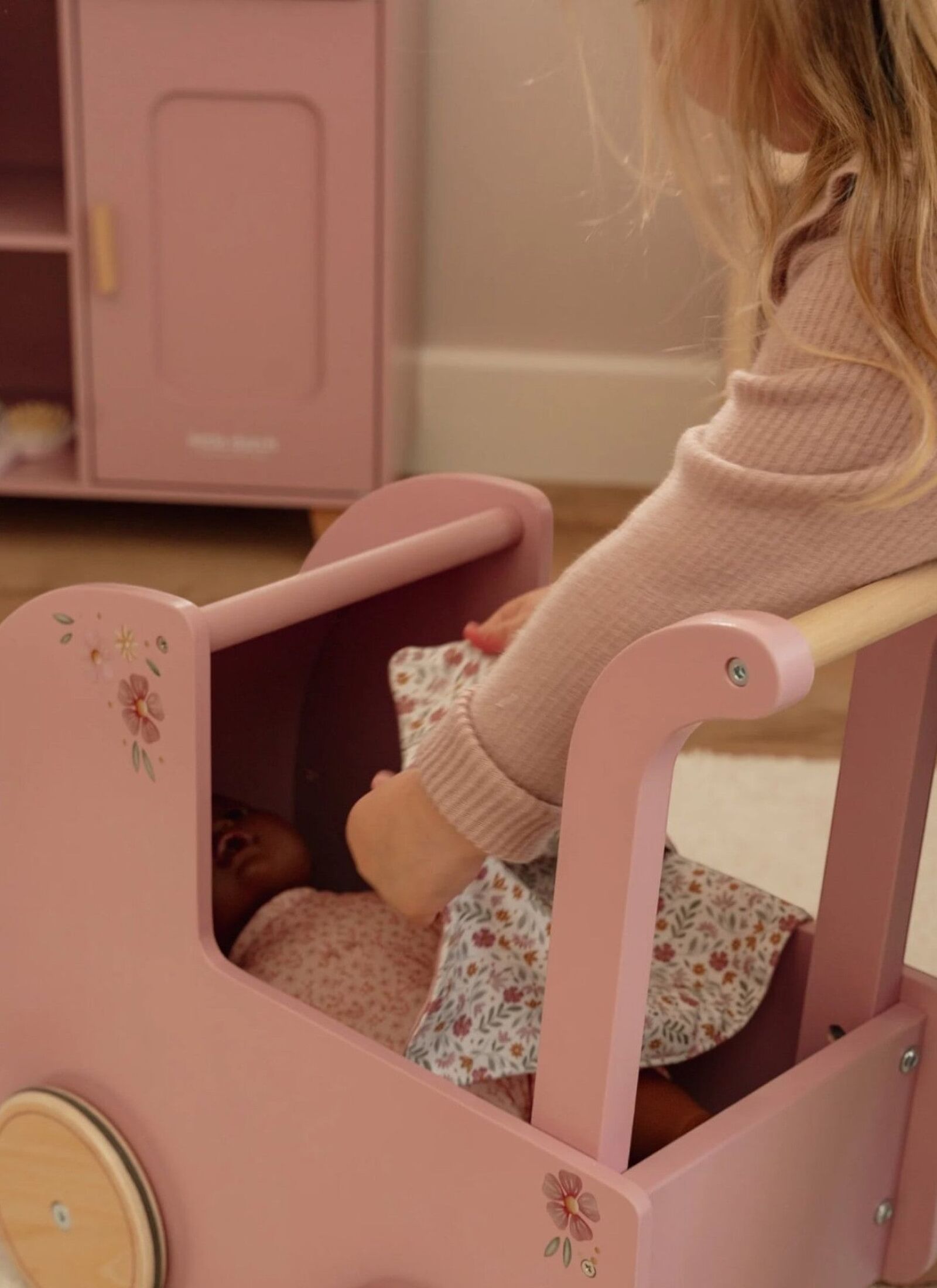 DOLL STROLER