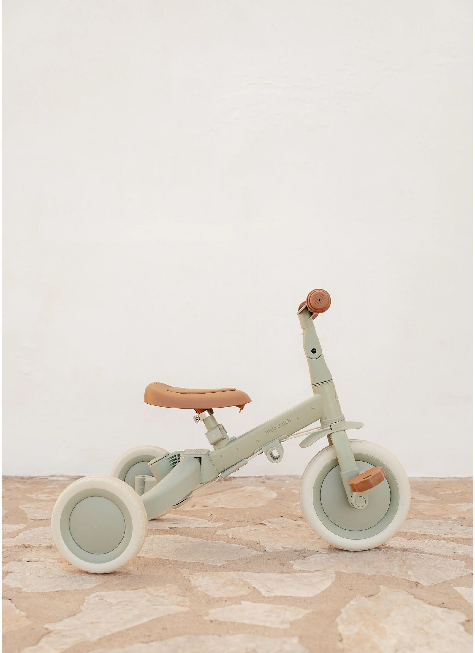 4 IN 1 TRICYCLE GREEN