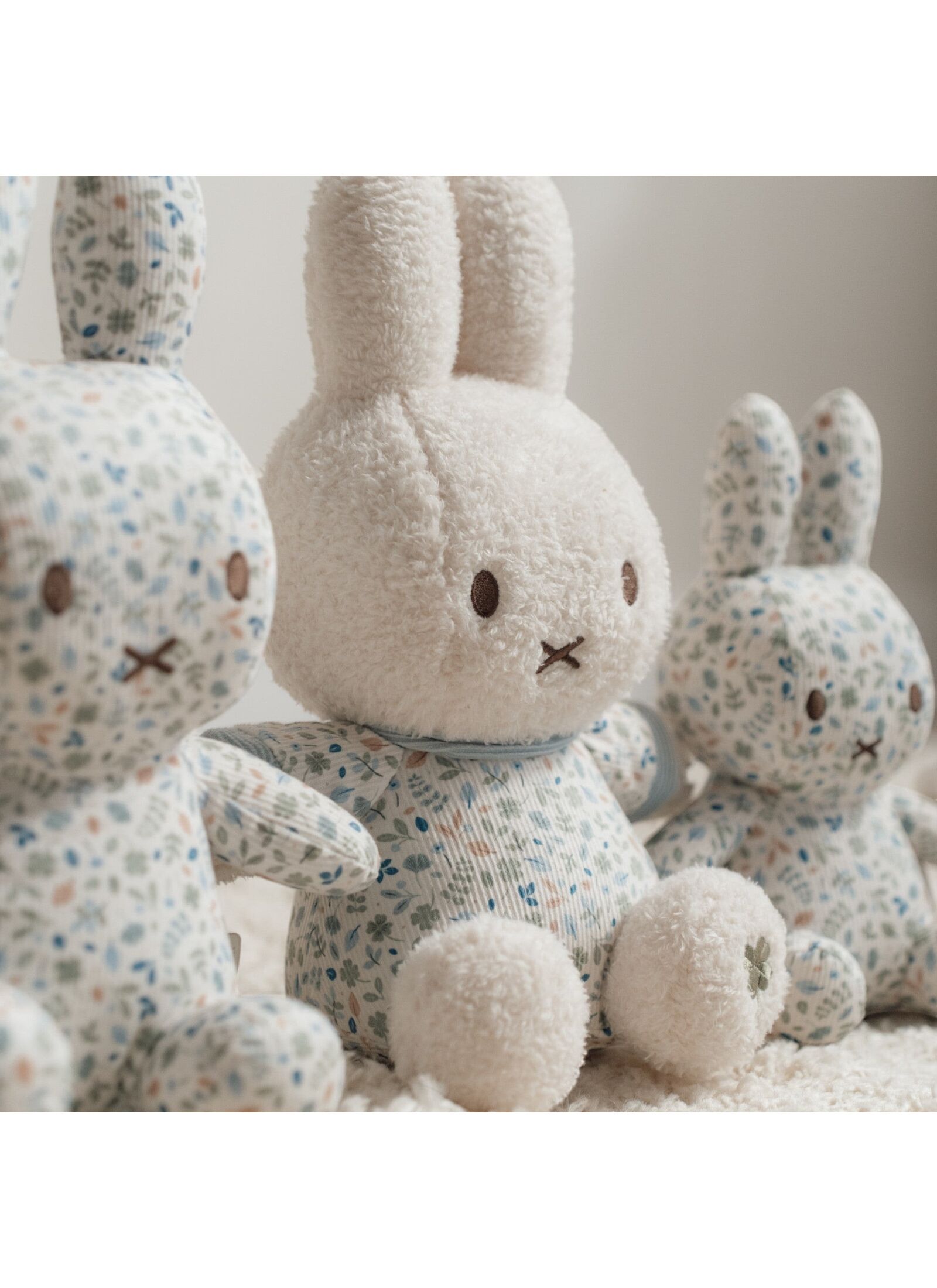 SOFT TOY 20CM MIFFY LUCKY LEAVES
