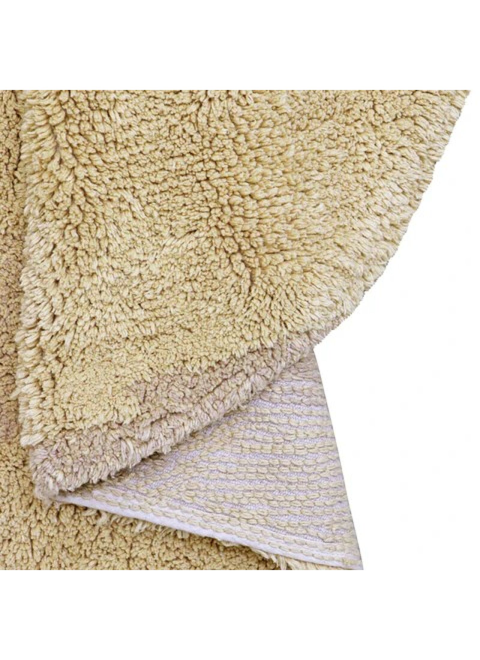 RUG BEAR (120X122)