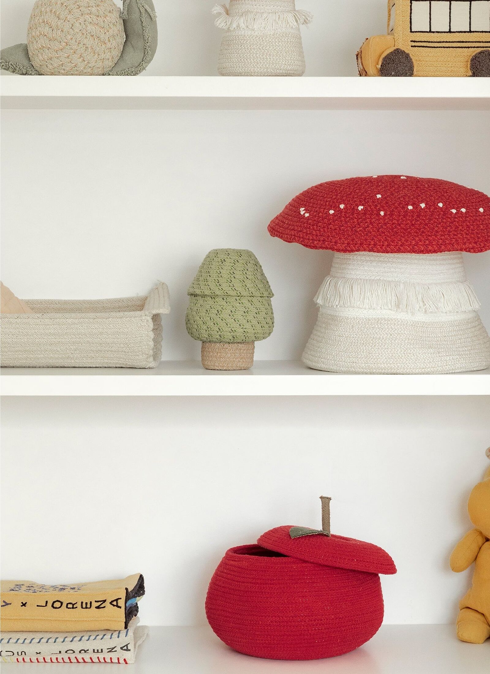BASKET APPLE (20X28)