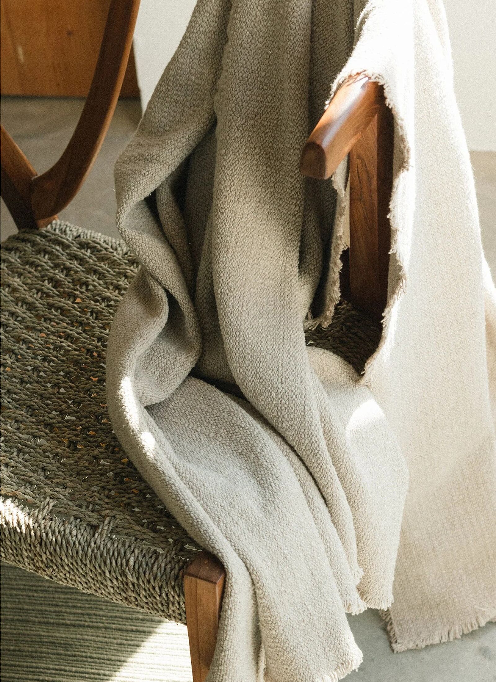 BLANKET NATURAL (130X180)