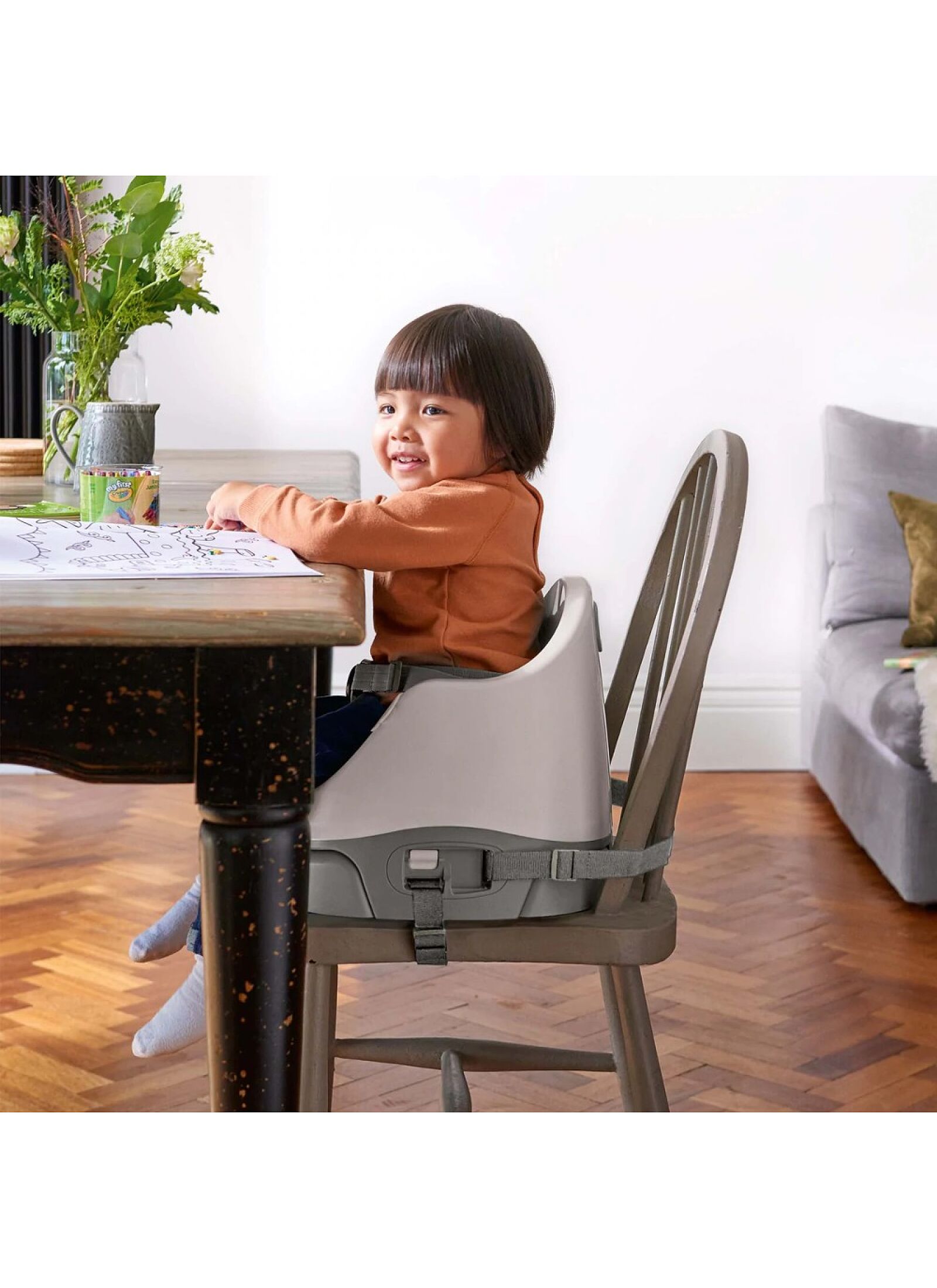 BABY BOOSTER SEAT BUG &AMP; ACT TRAY CLAY