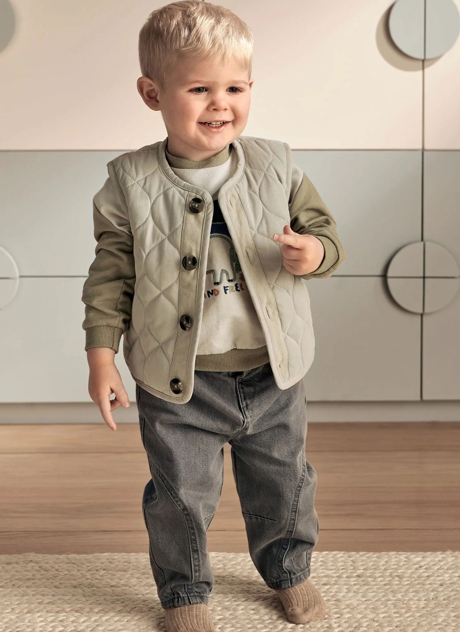 QUILTED GILET BEIGE