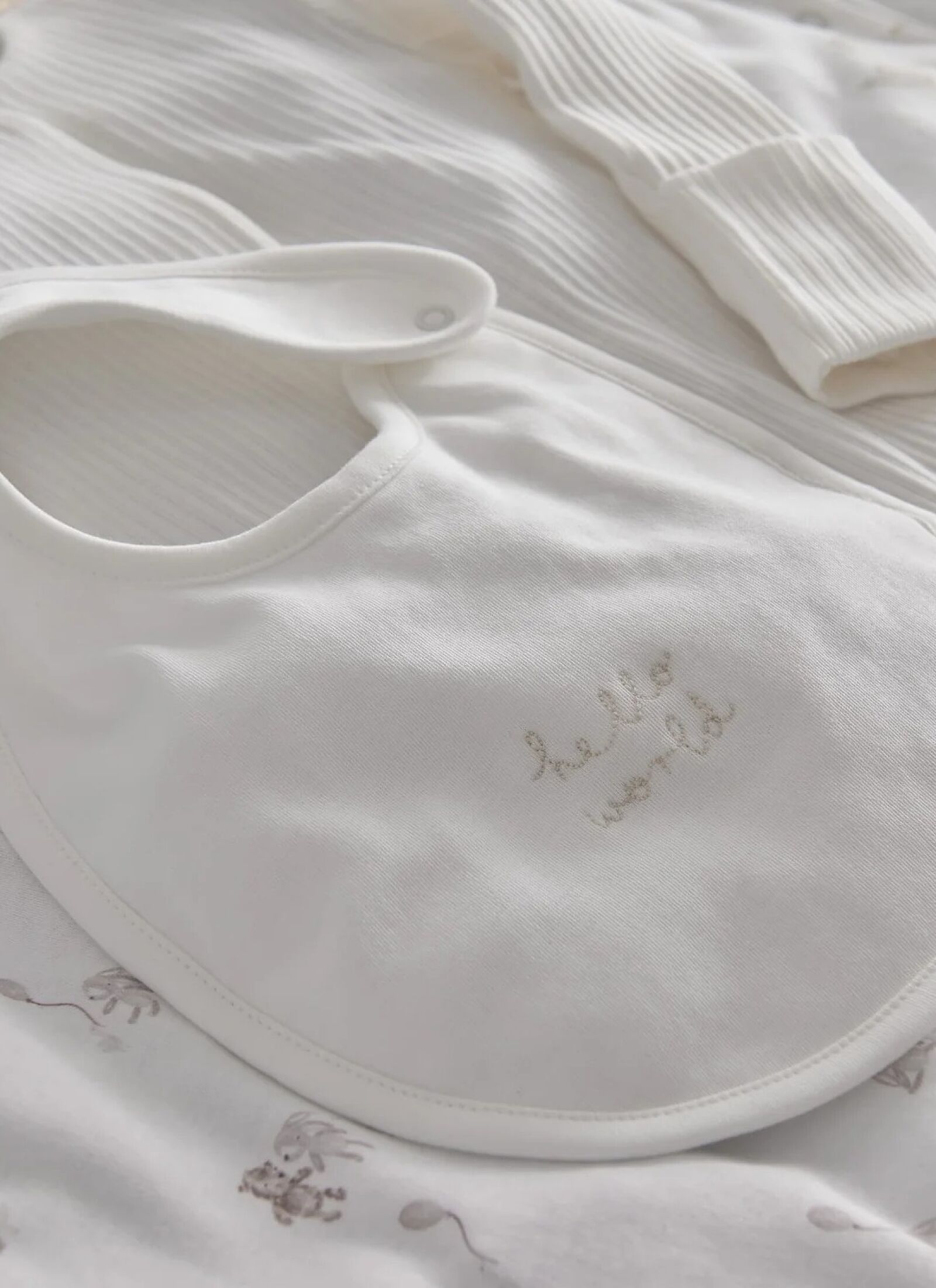 5-PIECE BABY SET WELCOME TO THE WORLD DUCK