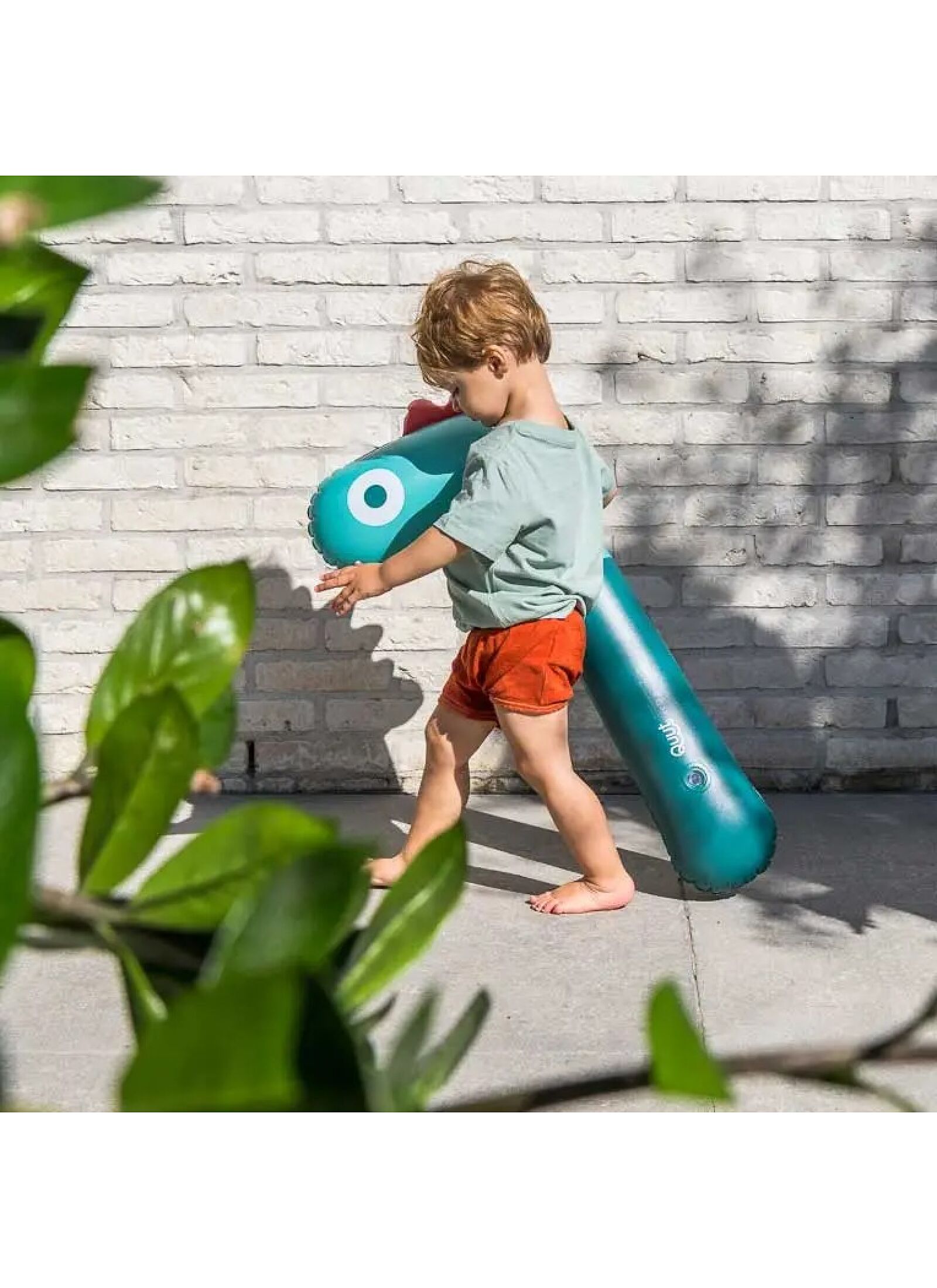 INFLATABLE TOY NOODLE FRIEND DINO