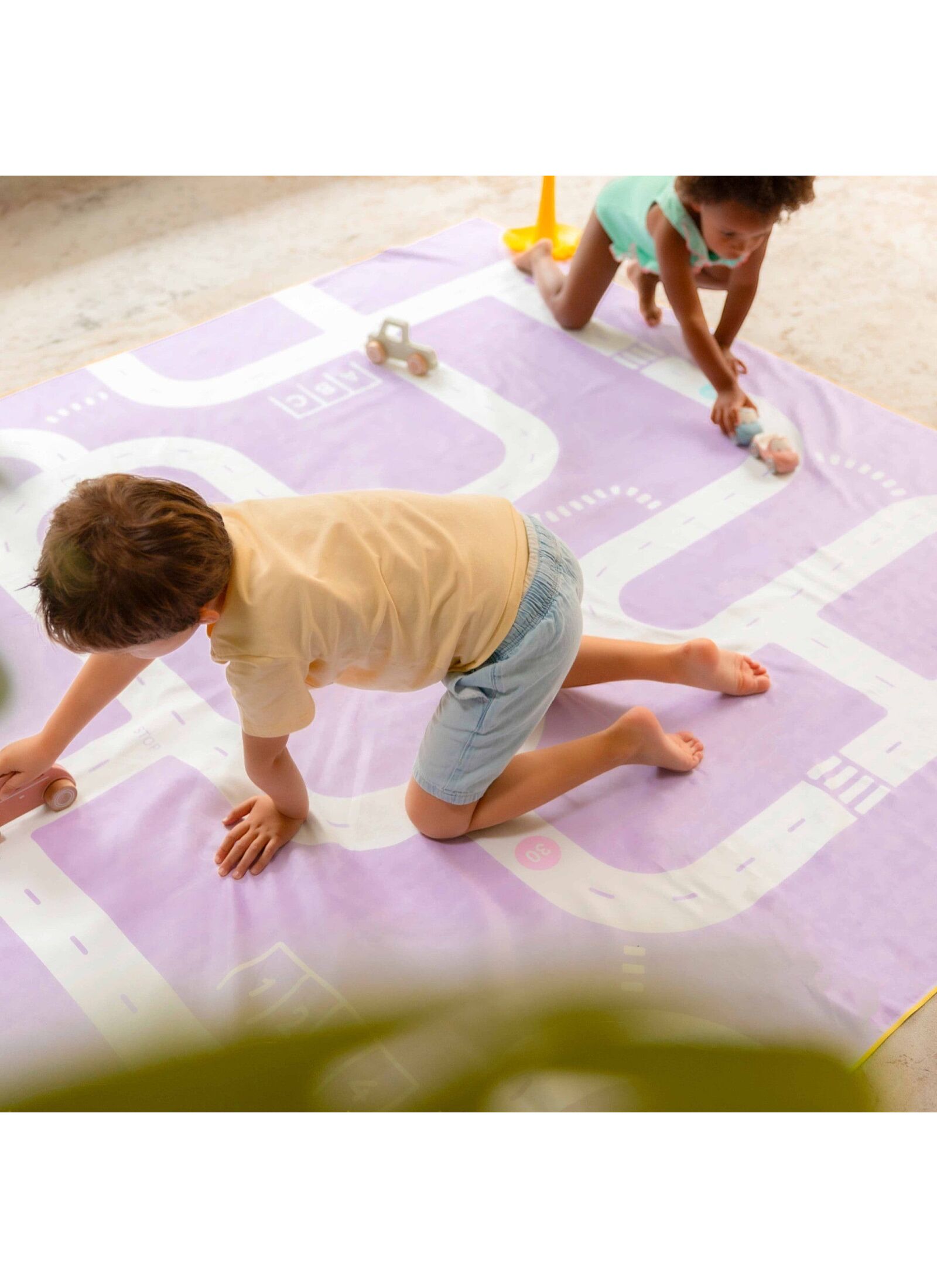 CHILDREN'S BEACH TOWEL HIGHWAY