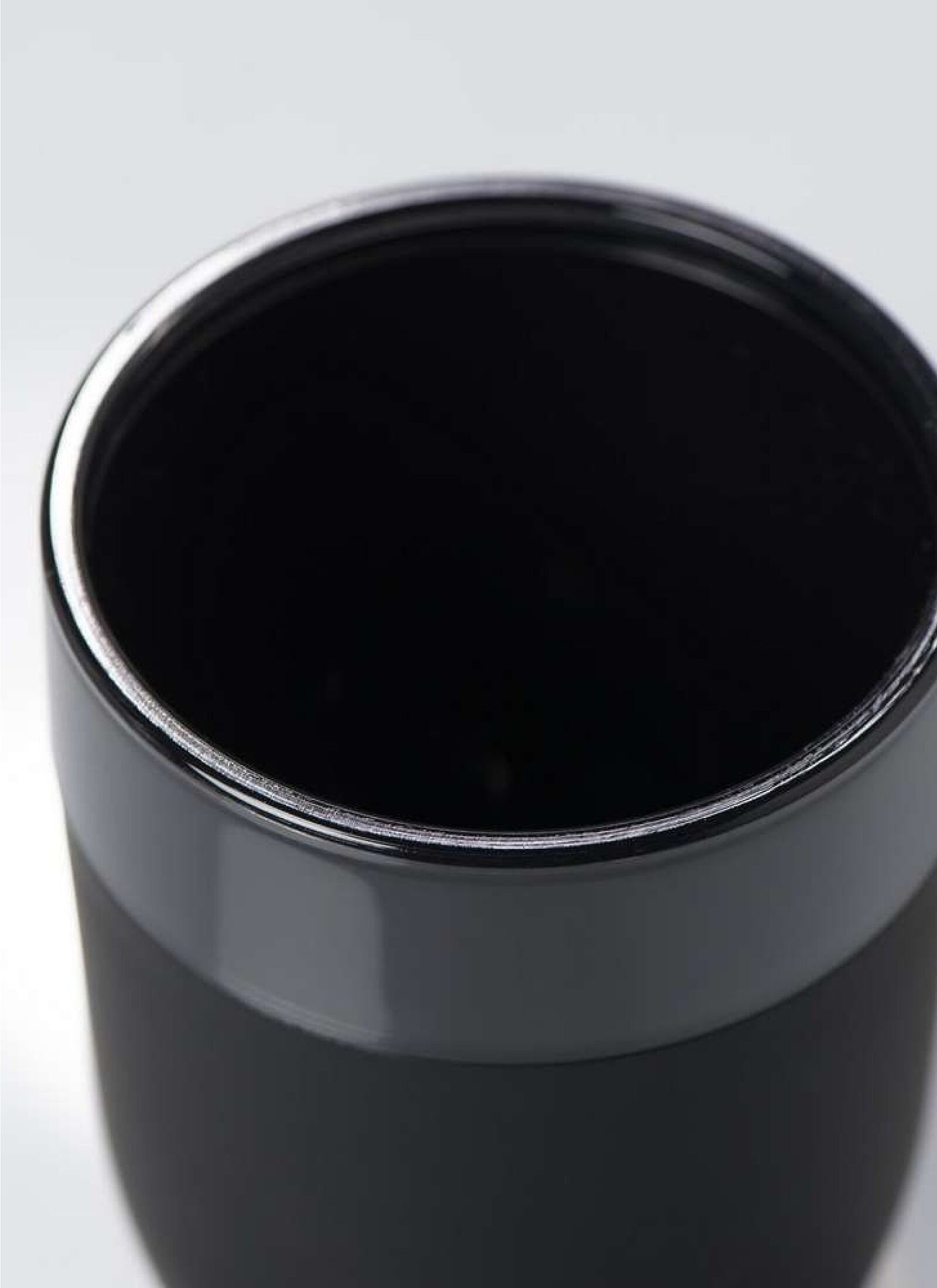 CUP BLOOM BLACK