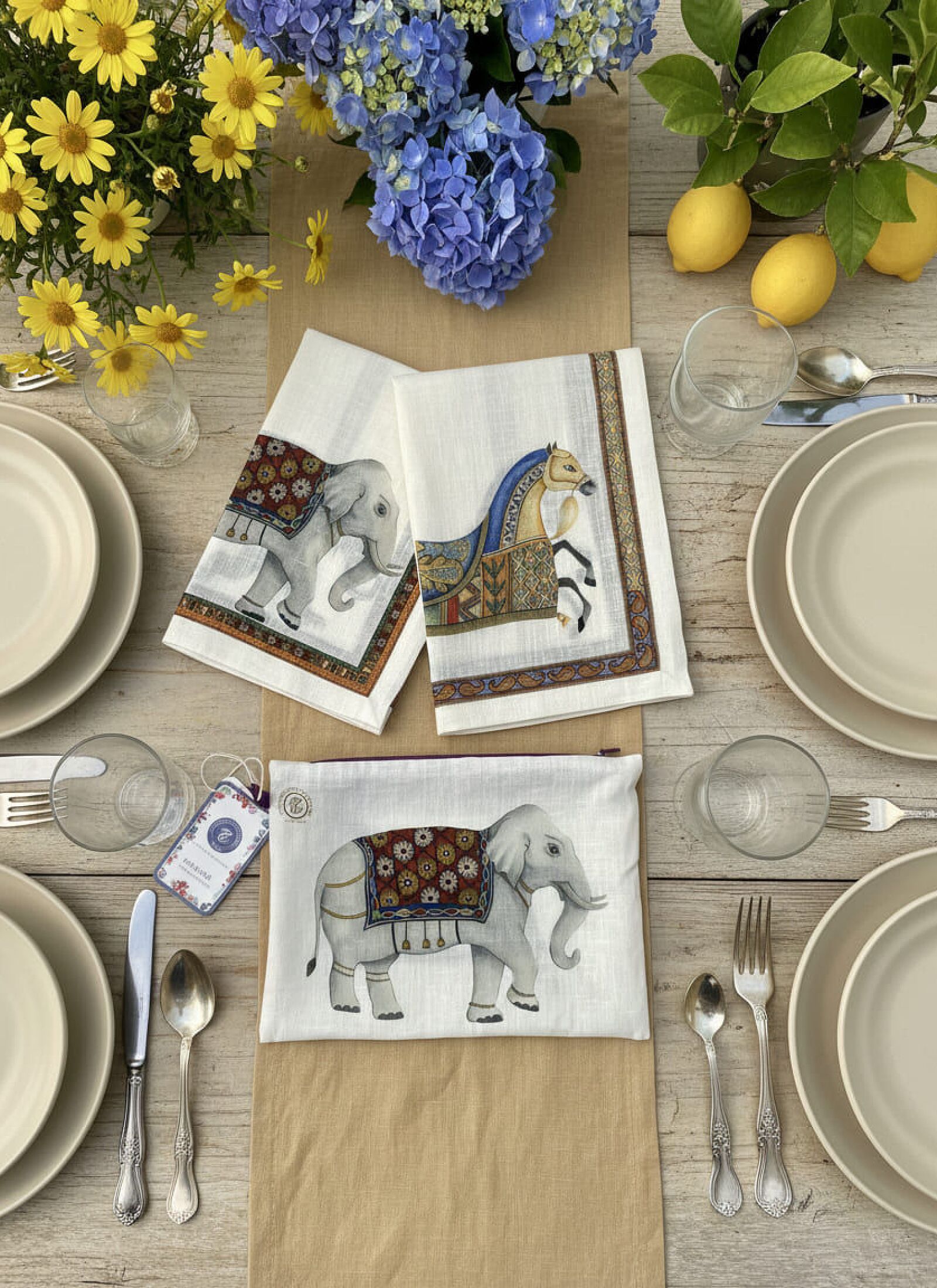 LINEN NAPKINS (4PCS) MAHARAJAH