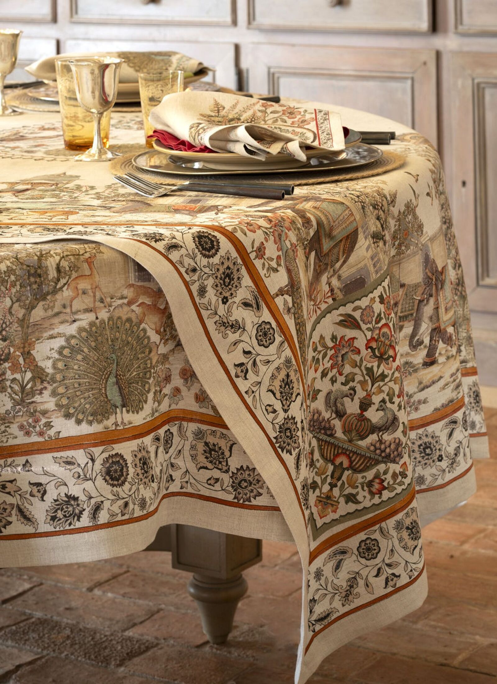 LINEN TABLECLOTH MUDRA