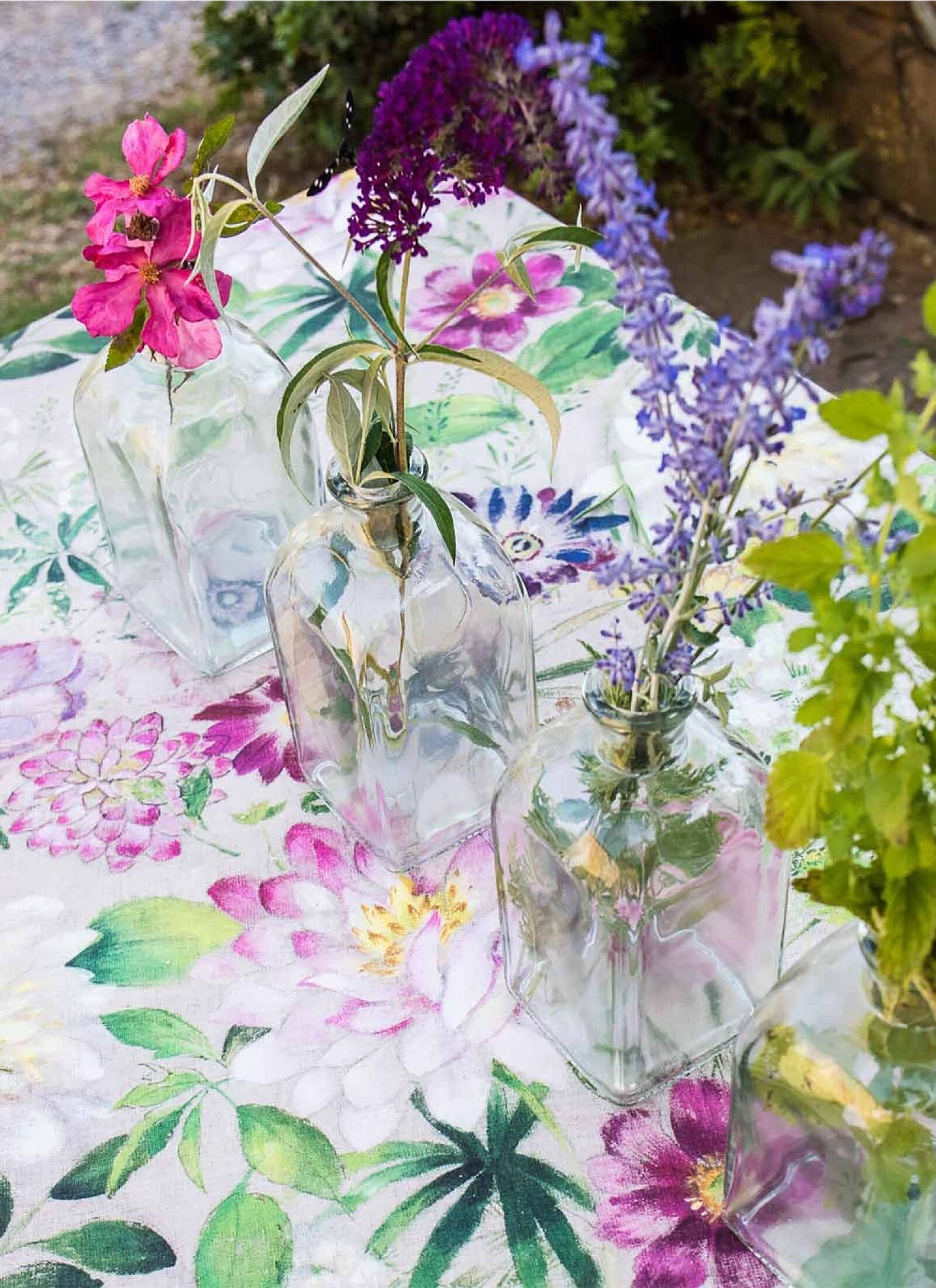 LINEN RUNNER LA VIE EN ROSE