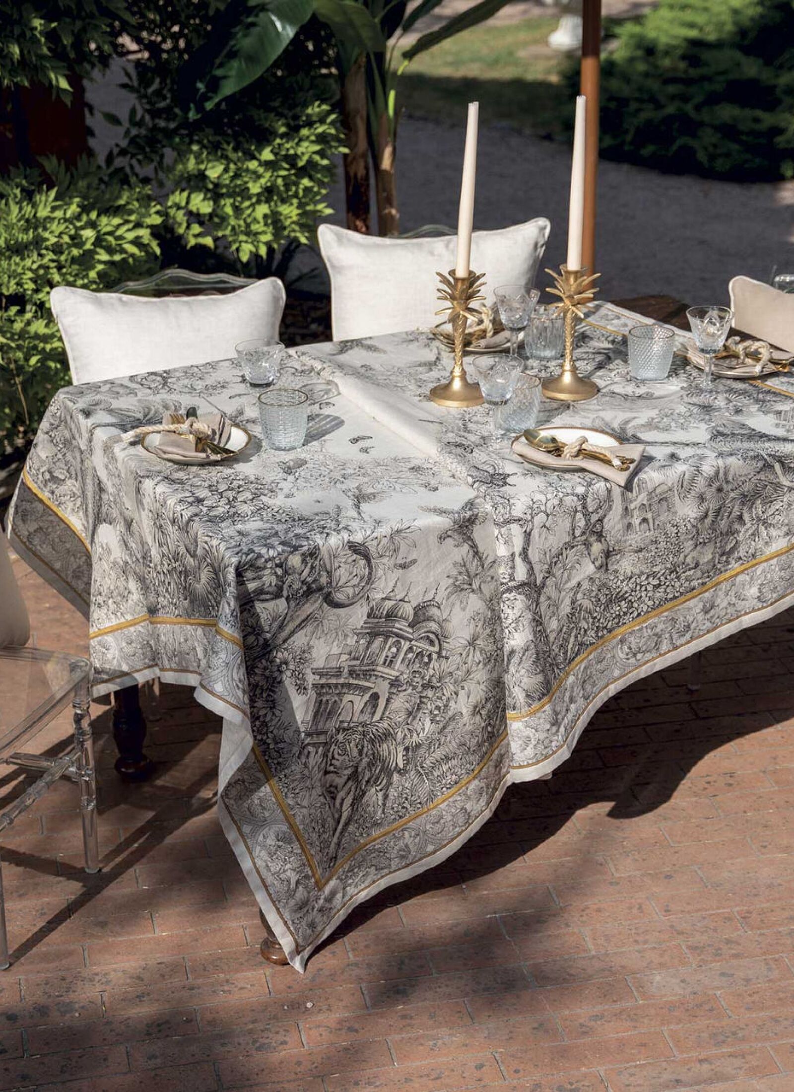 LINEN TABLECLOTH TANTRA