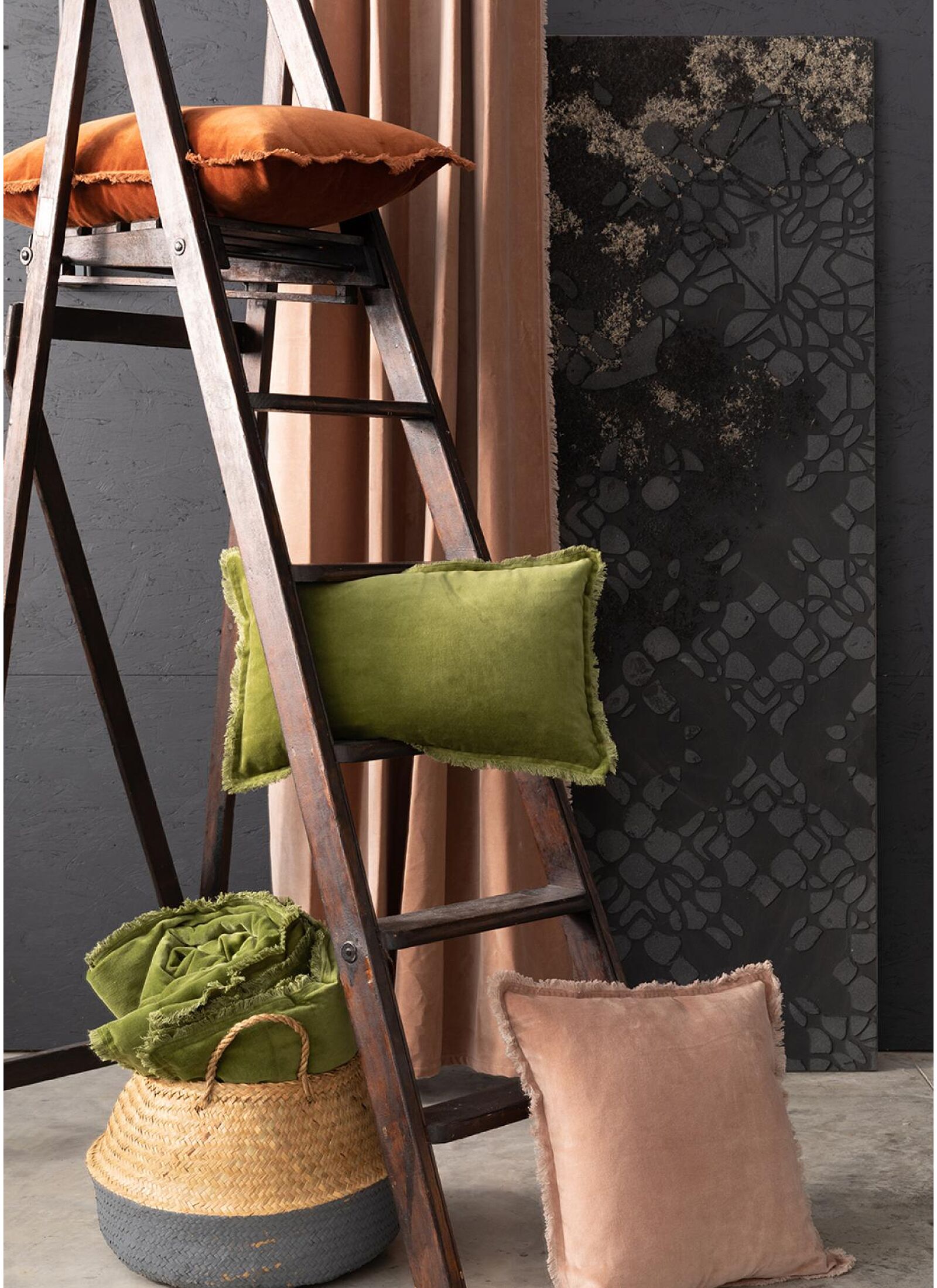 CUSHION FARA UNI CARAMEL (45X45)