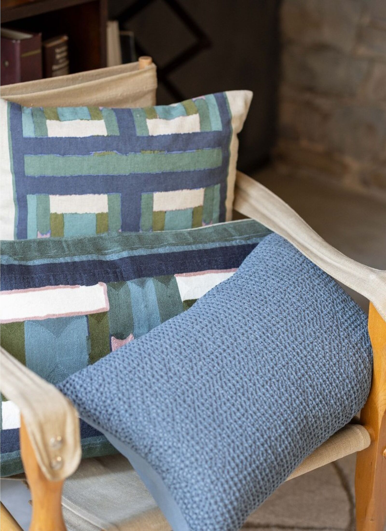 CUSHION TAHO VERT DE GRIS (30X50)