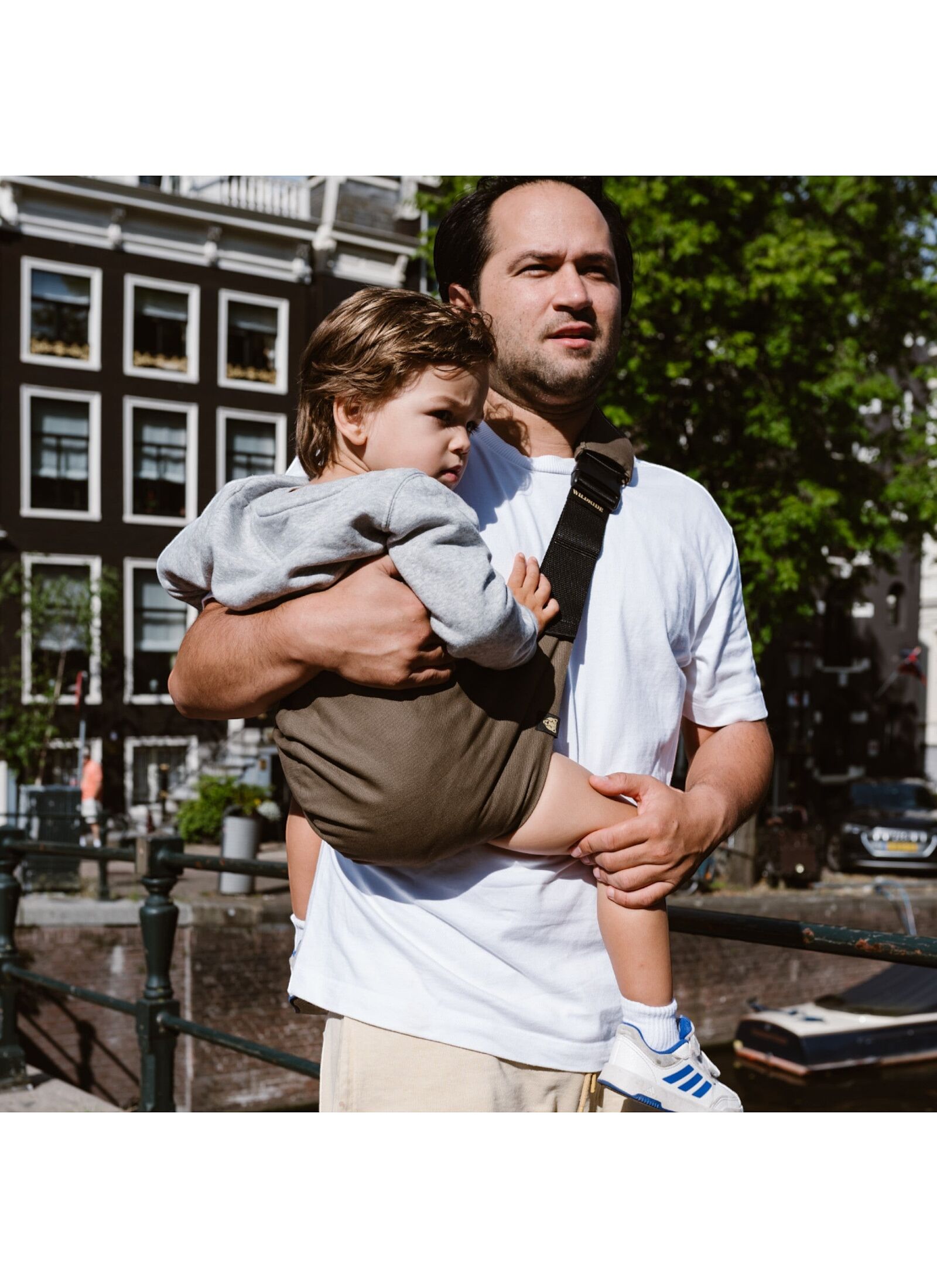 BROWN LINEN BABY CARRIER