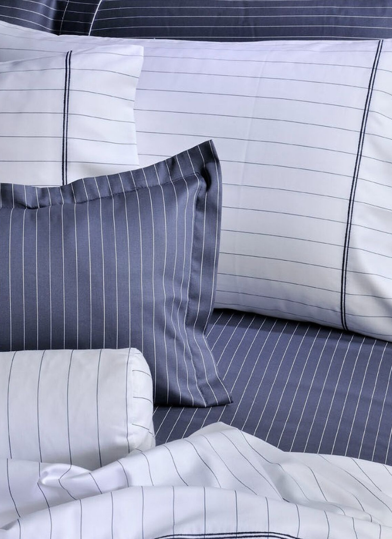DOUBLE SHEET SET PIN STRIPE BLUE (S883)