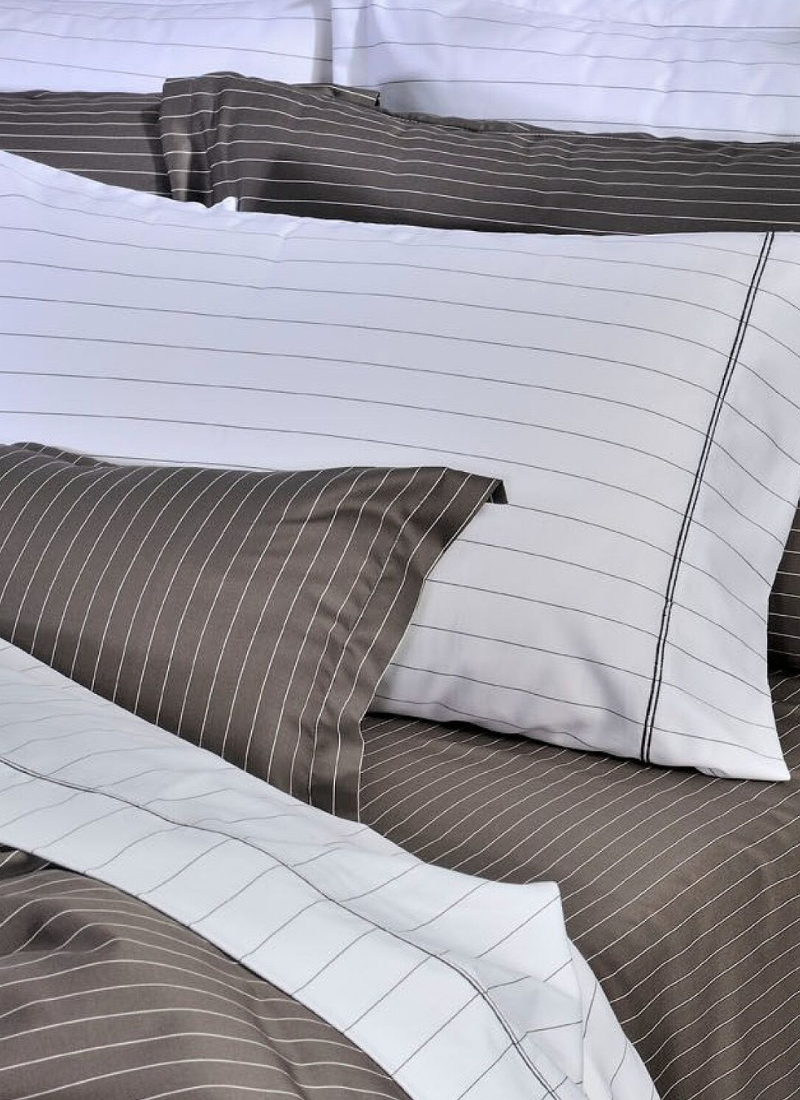 DOUBLE SHEET SET PIN STRIPE D.GREY (S884)
