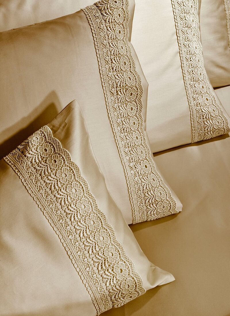 QUEEN SHEET SET LACE SAND (S250/3)