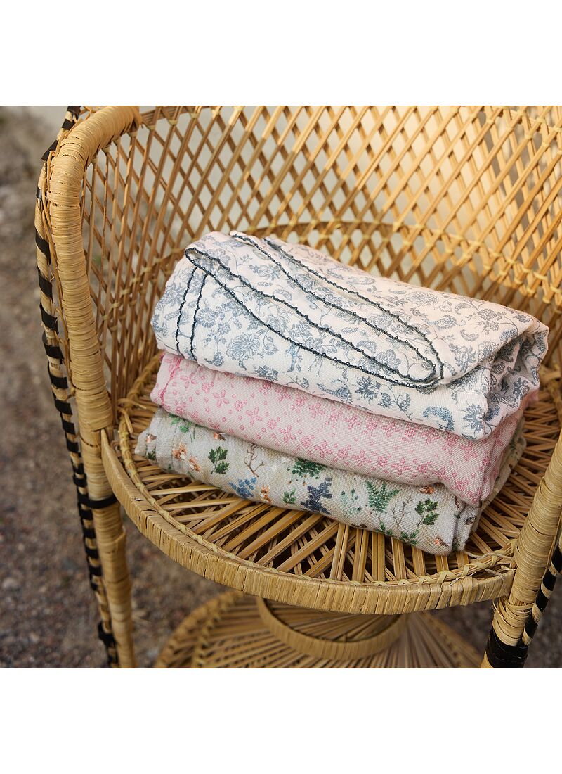 MUSLIN BLANKET (80x80) EMBROIDERY ANGLAISE
