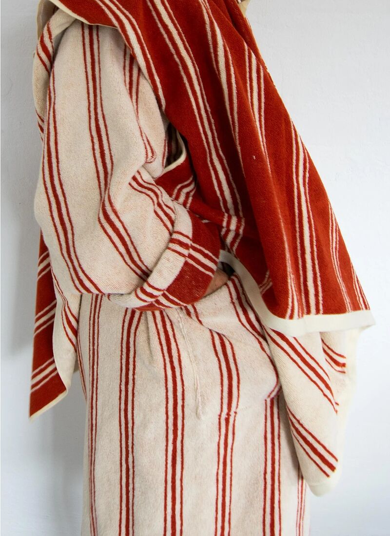 BATHROBE (LARGE/XLARGE) CINAMON
