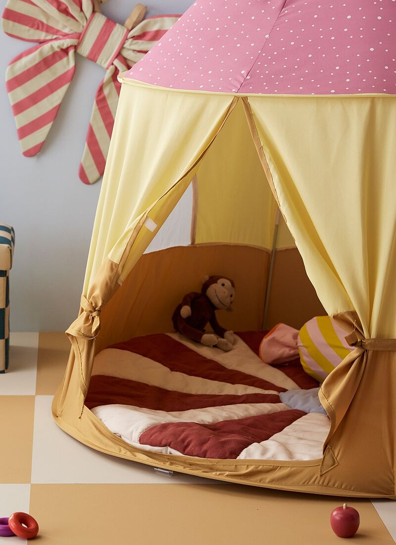 PLAY MAT CIRCUS RED