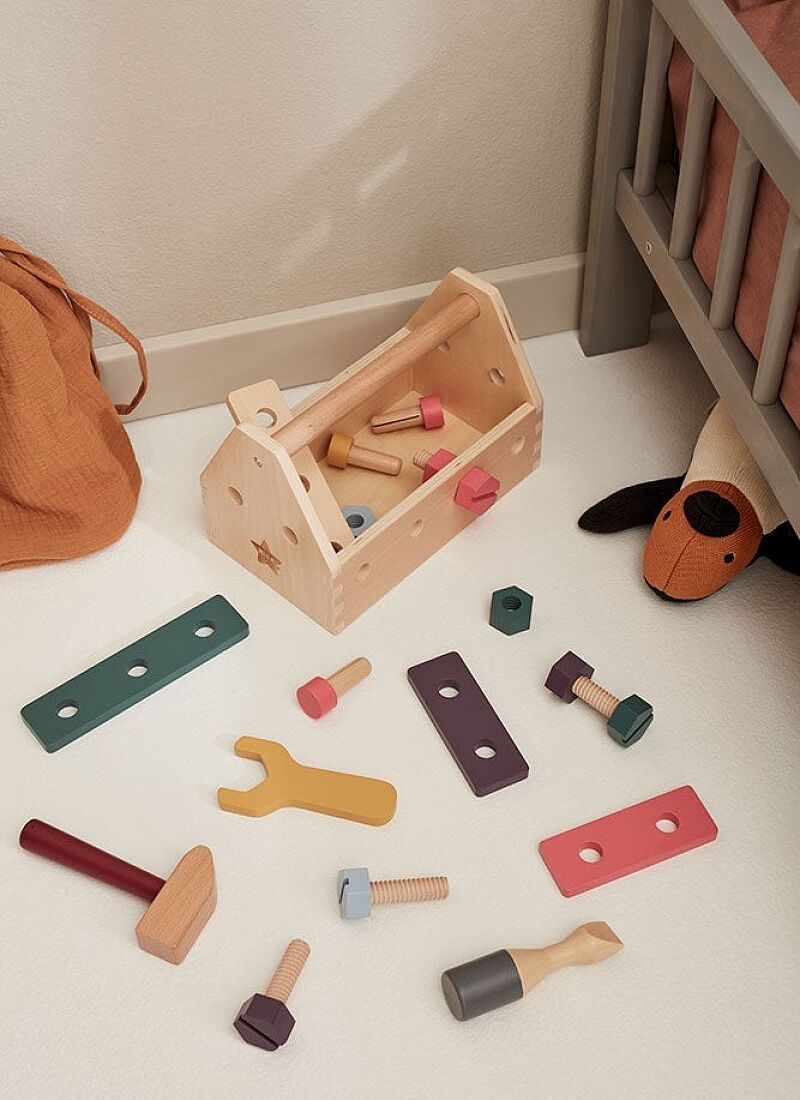 TOOL BOX KID'S HUB