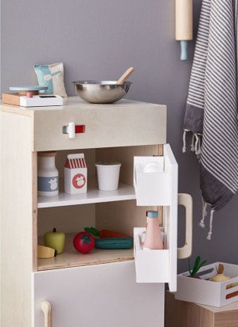 WOODEN FRIDGE & FREEZER
