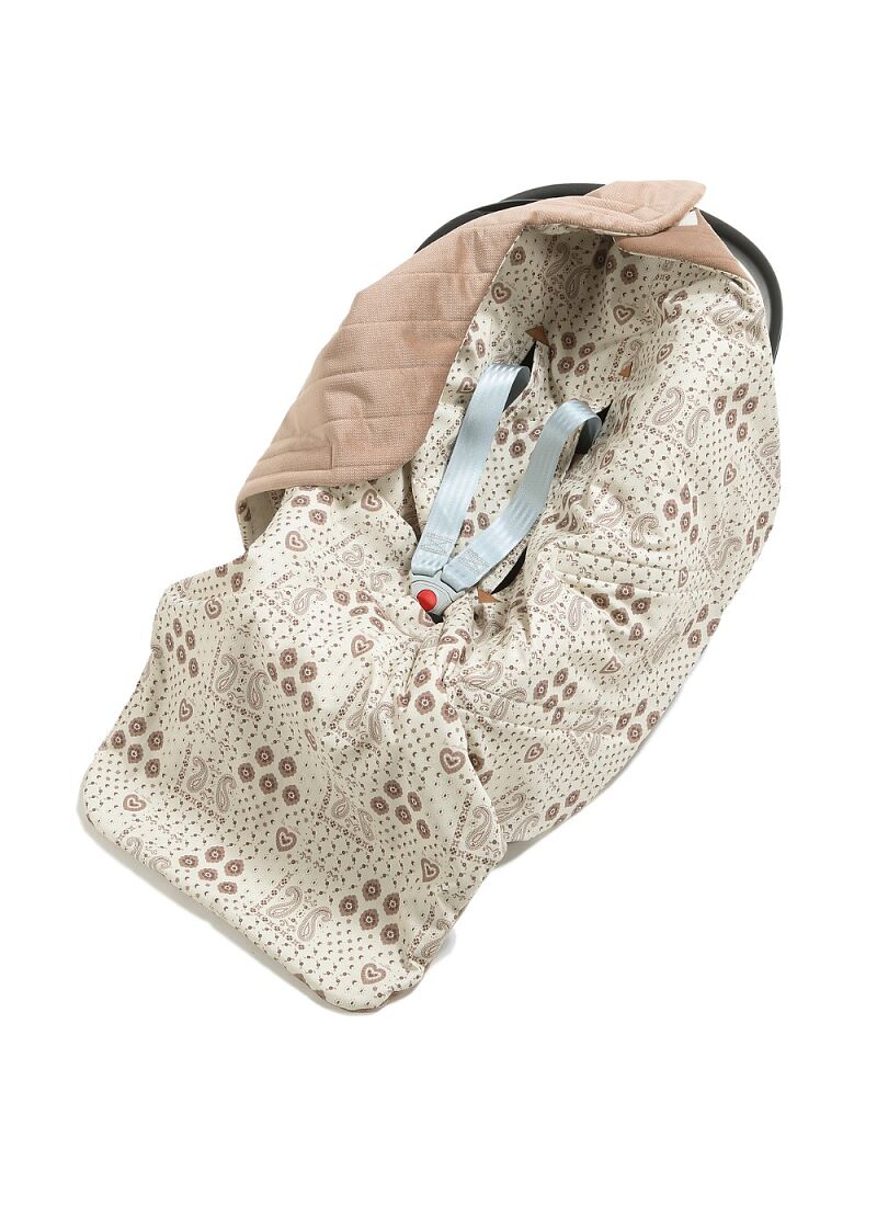 CAR SEAT BLANKET BANDANA CREAM