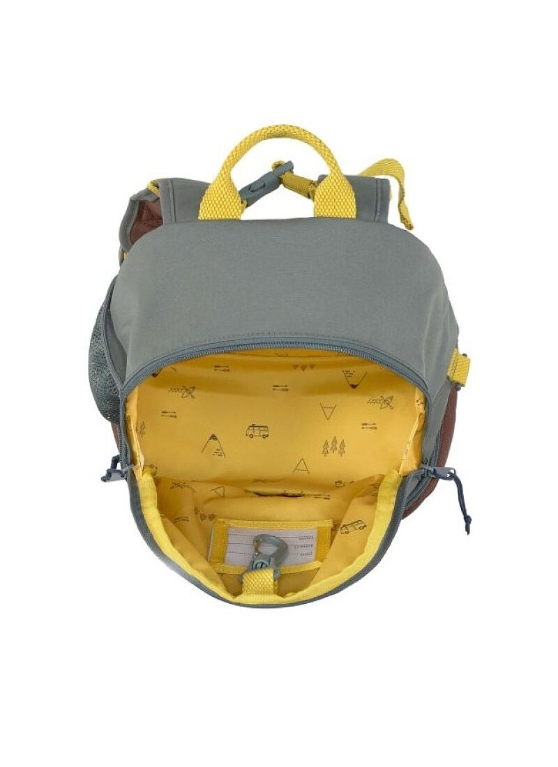 BACKPACK ADVENTURE BUS