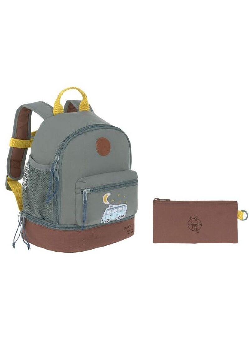 BACKPACK ADVENTURE BUS