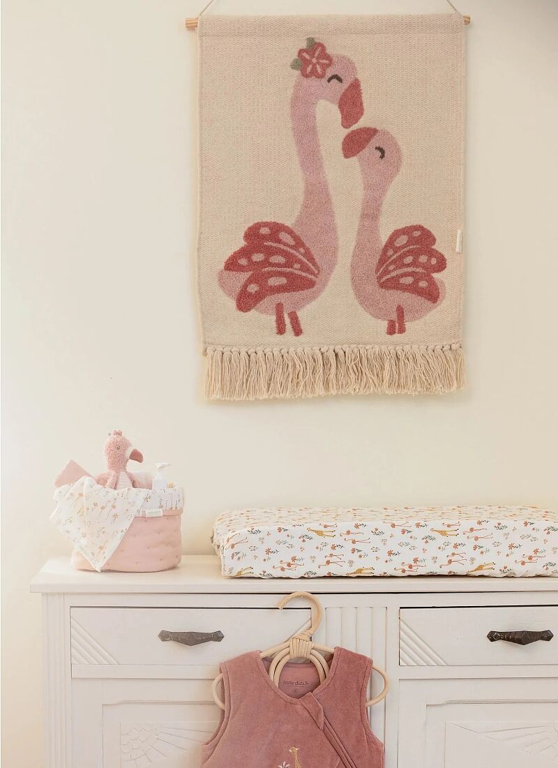 WALL HANGING FLAMINGO