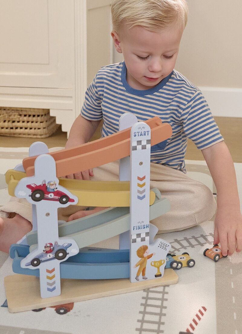 WOODEN RAMP RACE TRACK CARS